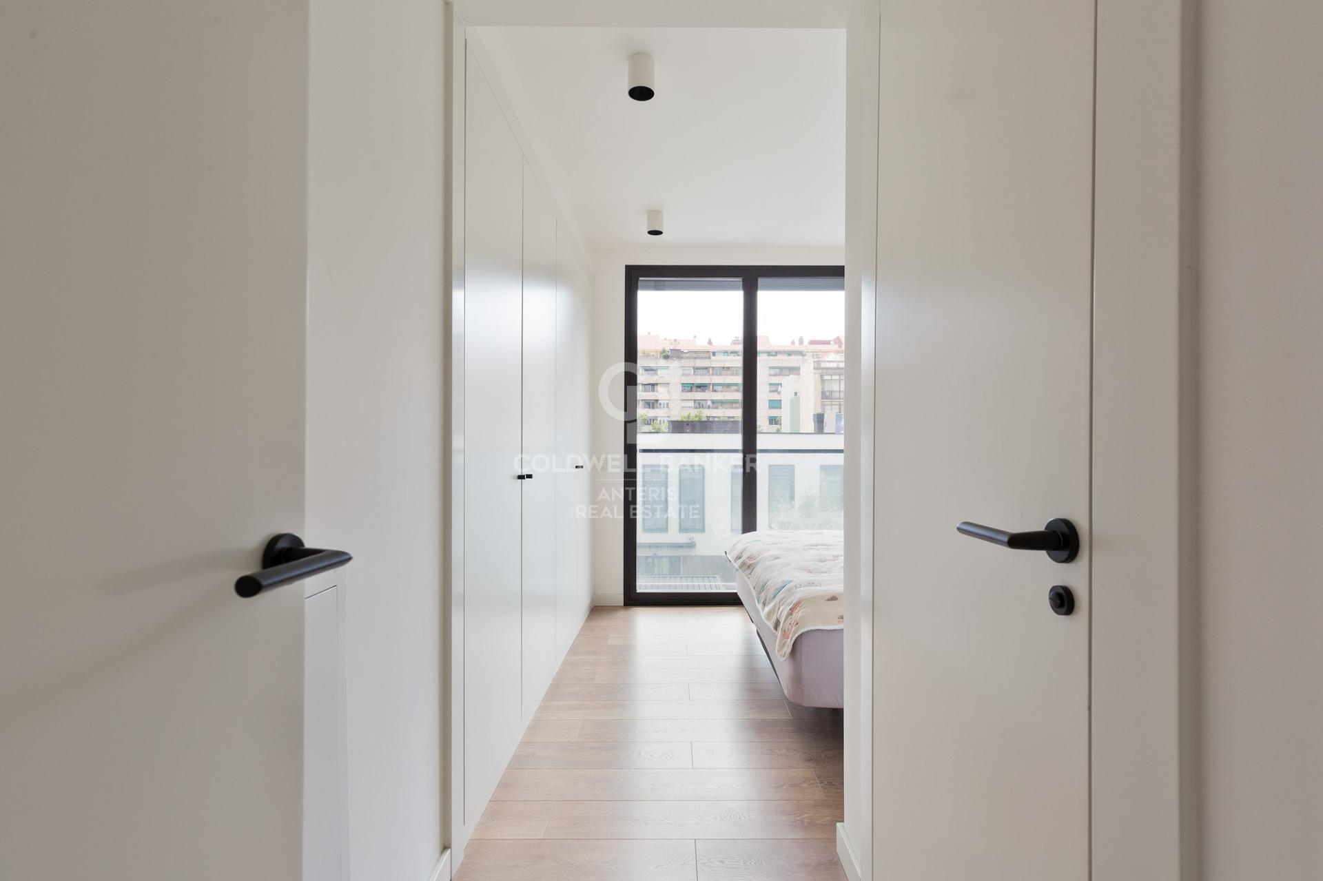 Dupleks z tarasem i basenem