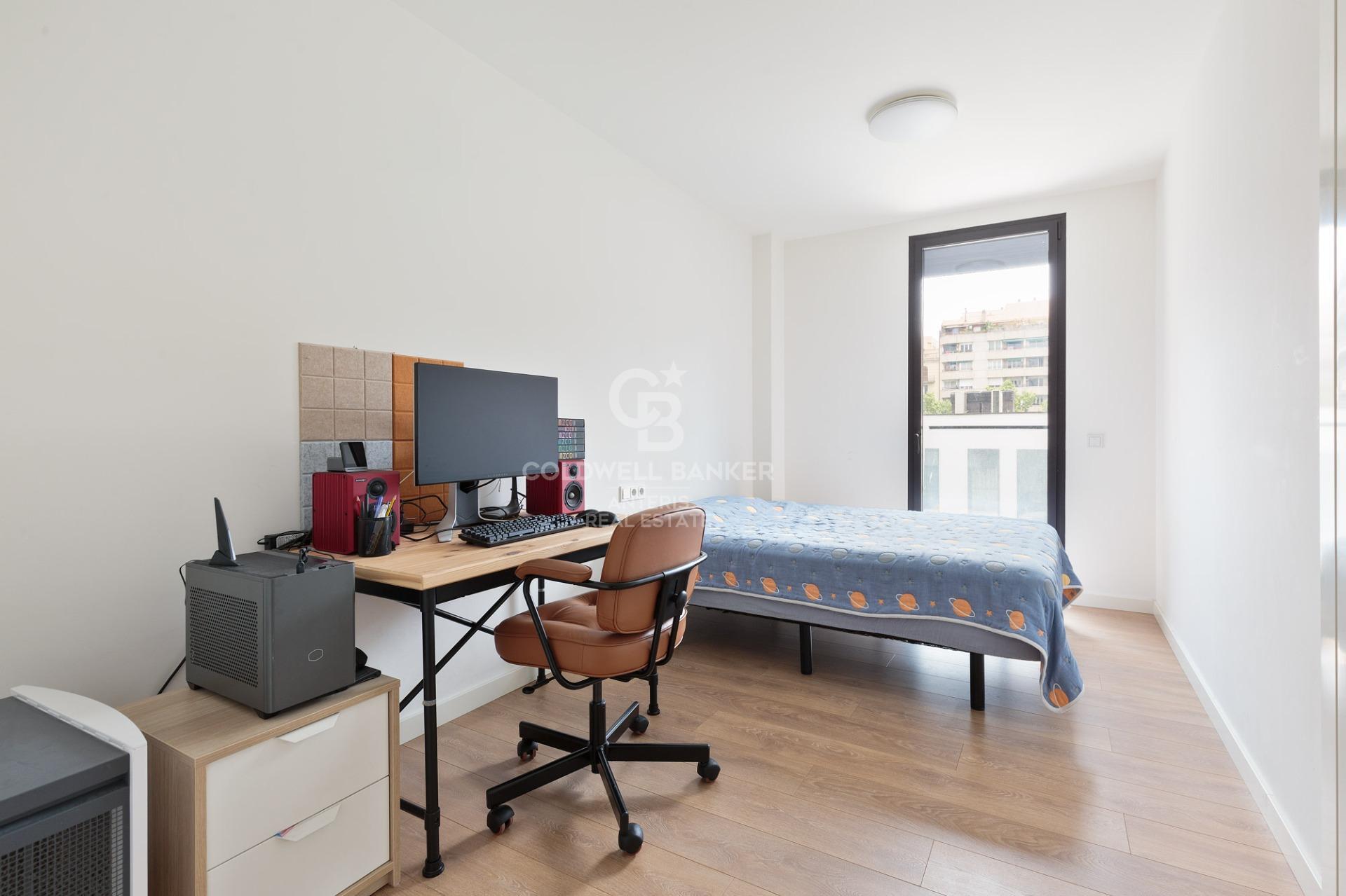 Dupleks z tarasem i basenem