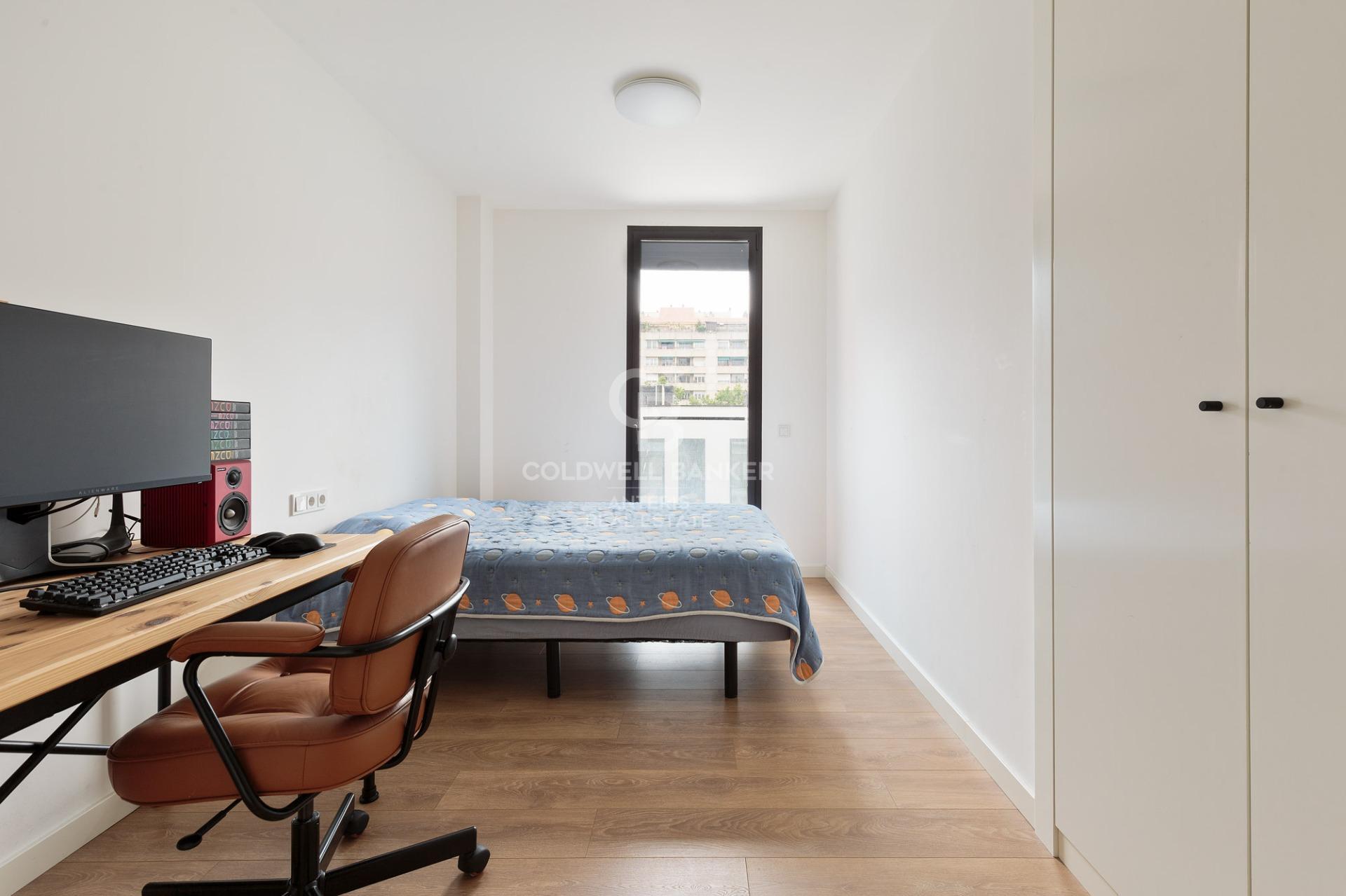 Dupleks z tarasem i basenem