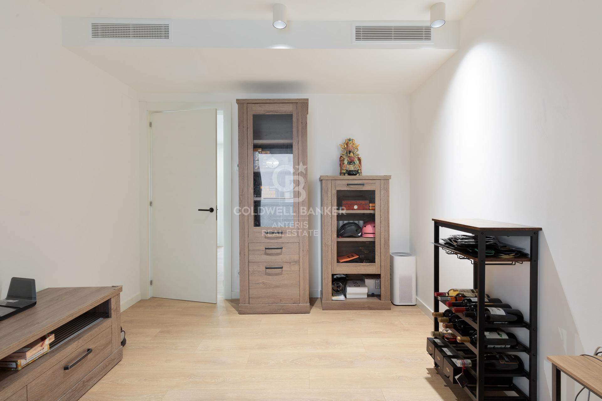 Dupleks z tarasem i basenem