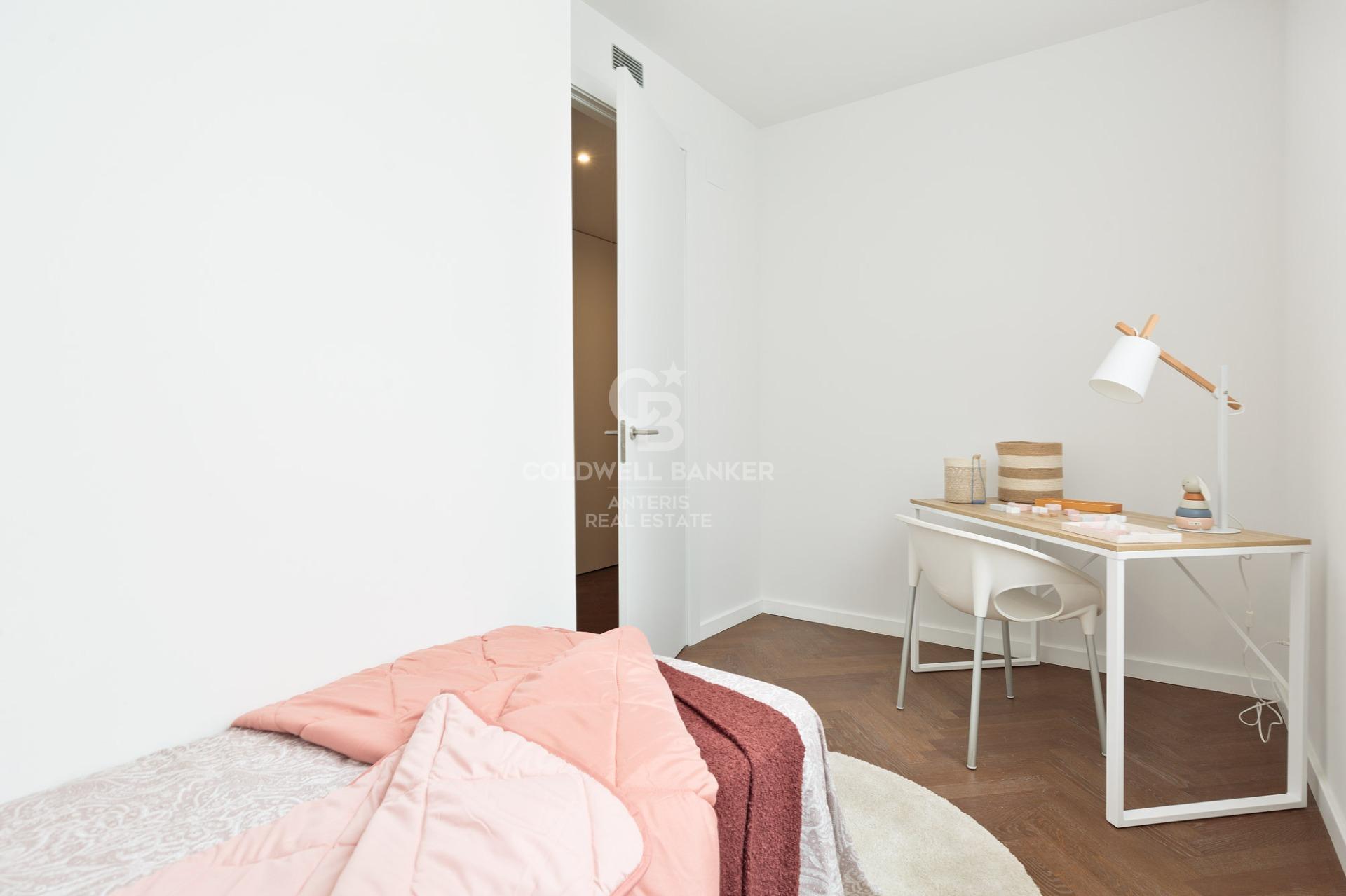 Apartament w klacysystycznej kamienicy w Eixample