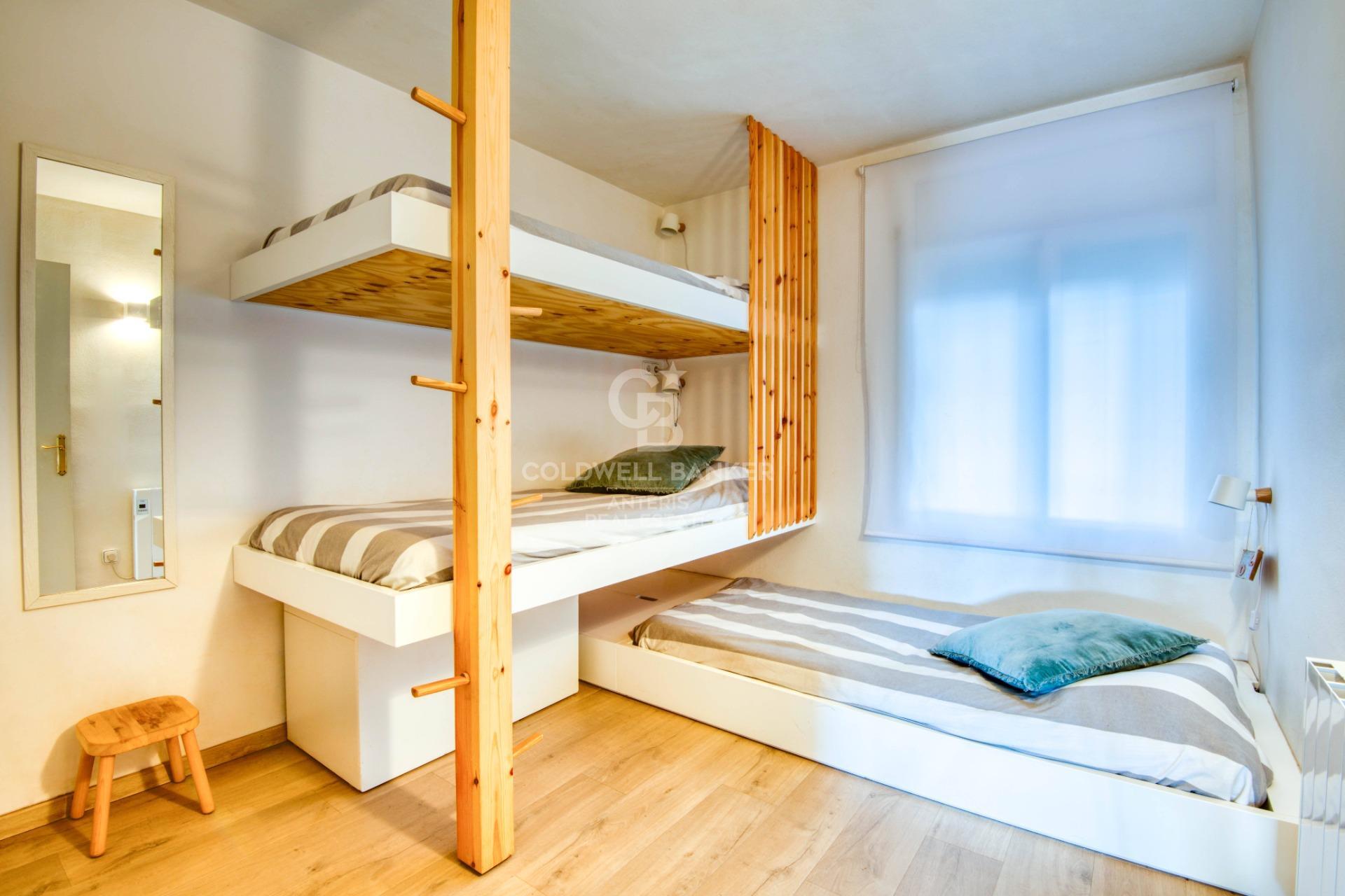 Planta baja de 2 habitaciones con vistas al mar