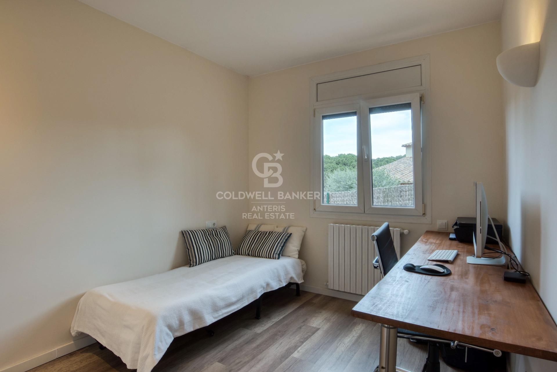 5 bedroom villa with private pool