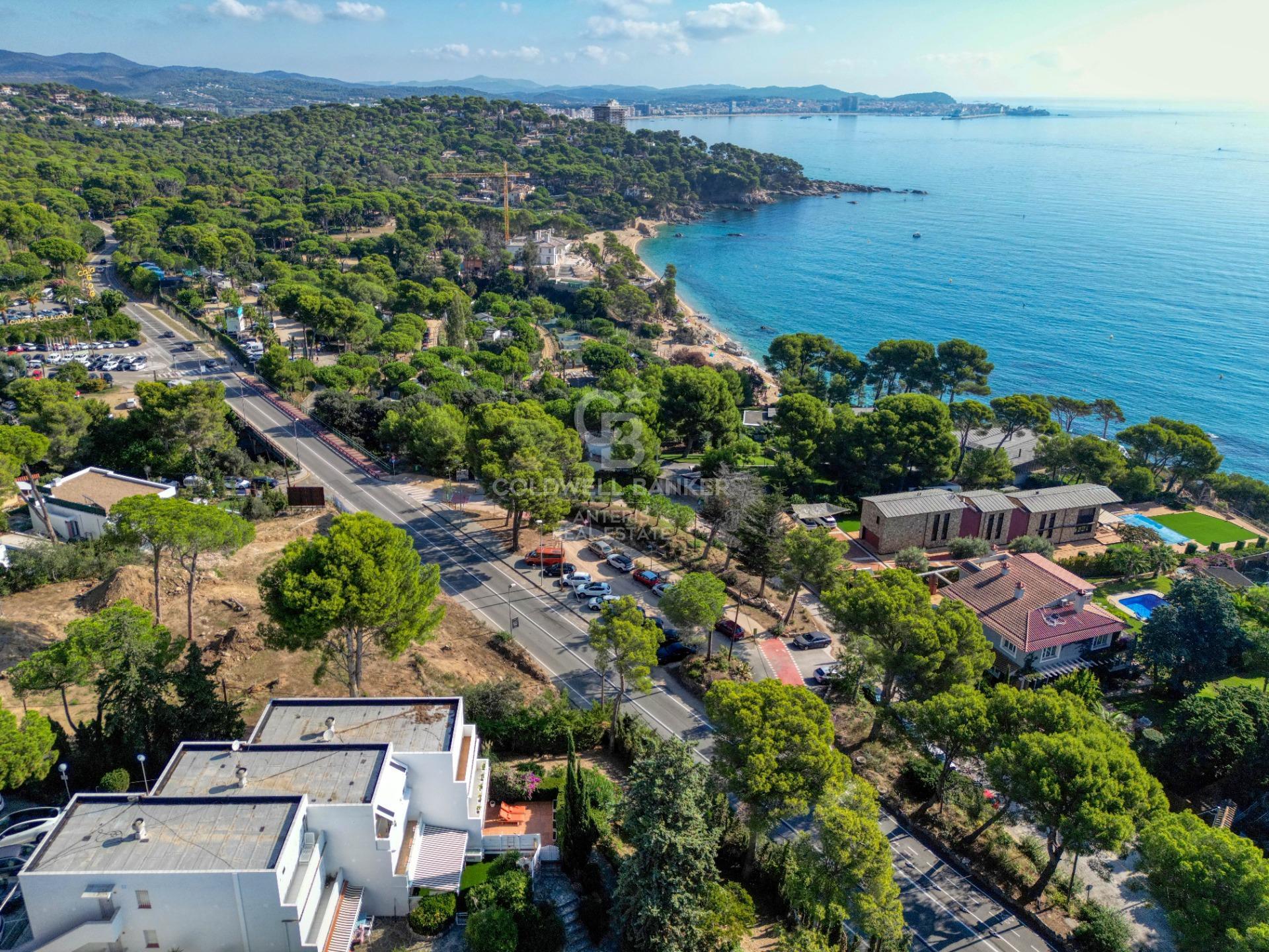 Planta baja de 2 habitaciones con vistas al mar