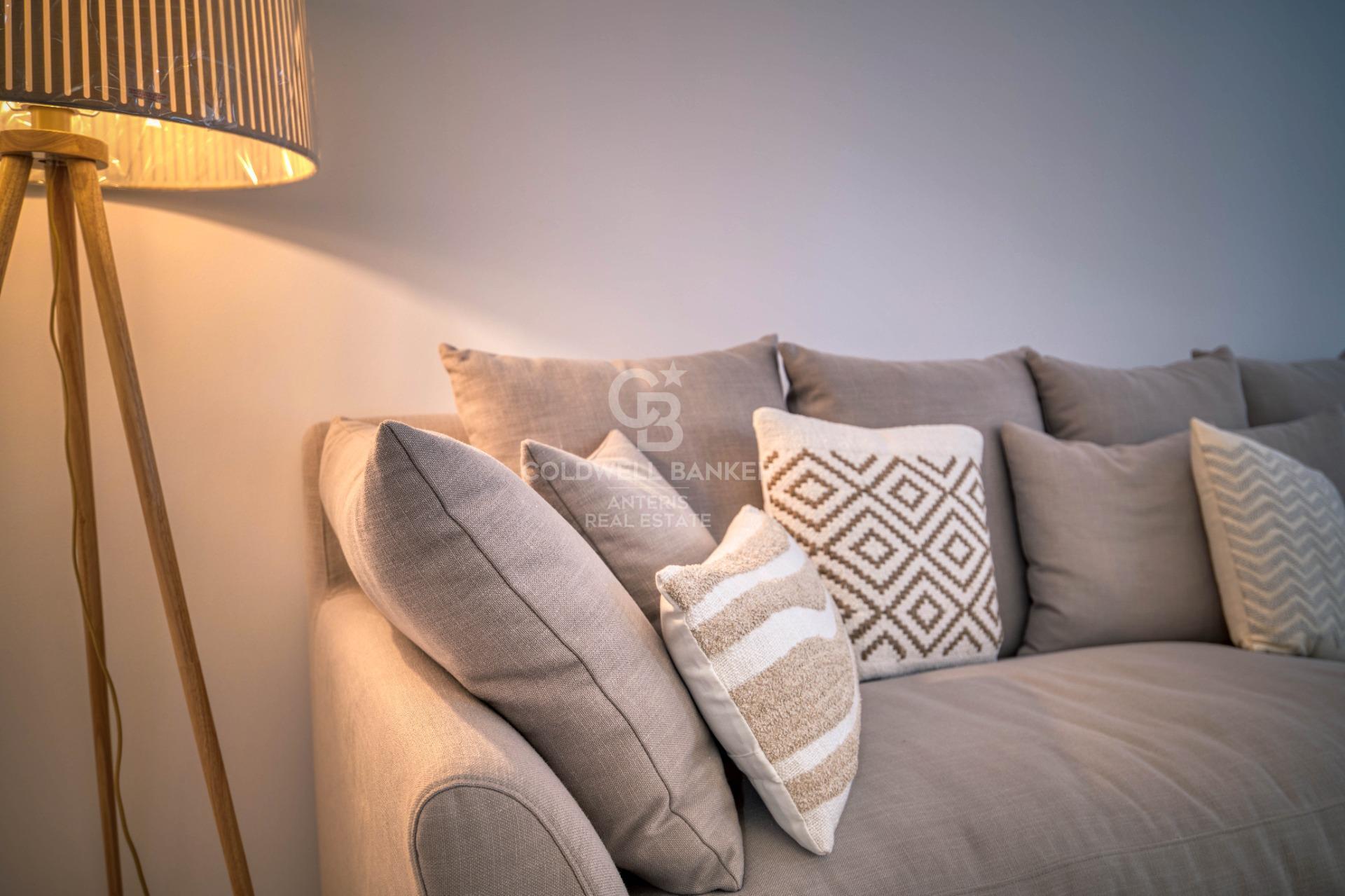 Vivienda pareada reformada de 3 pisos en la Costa Brava