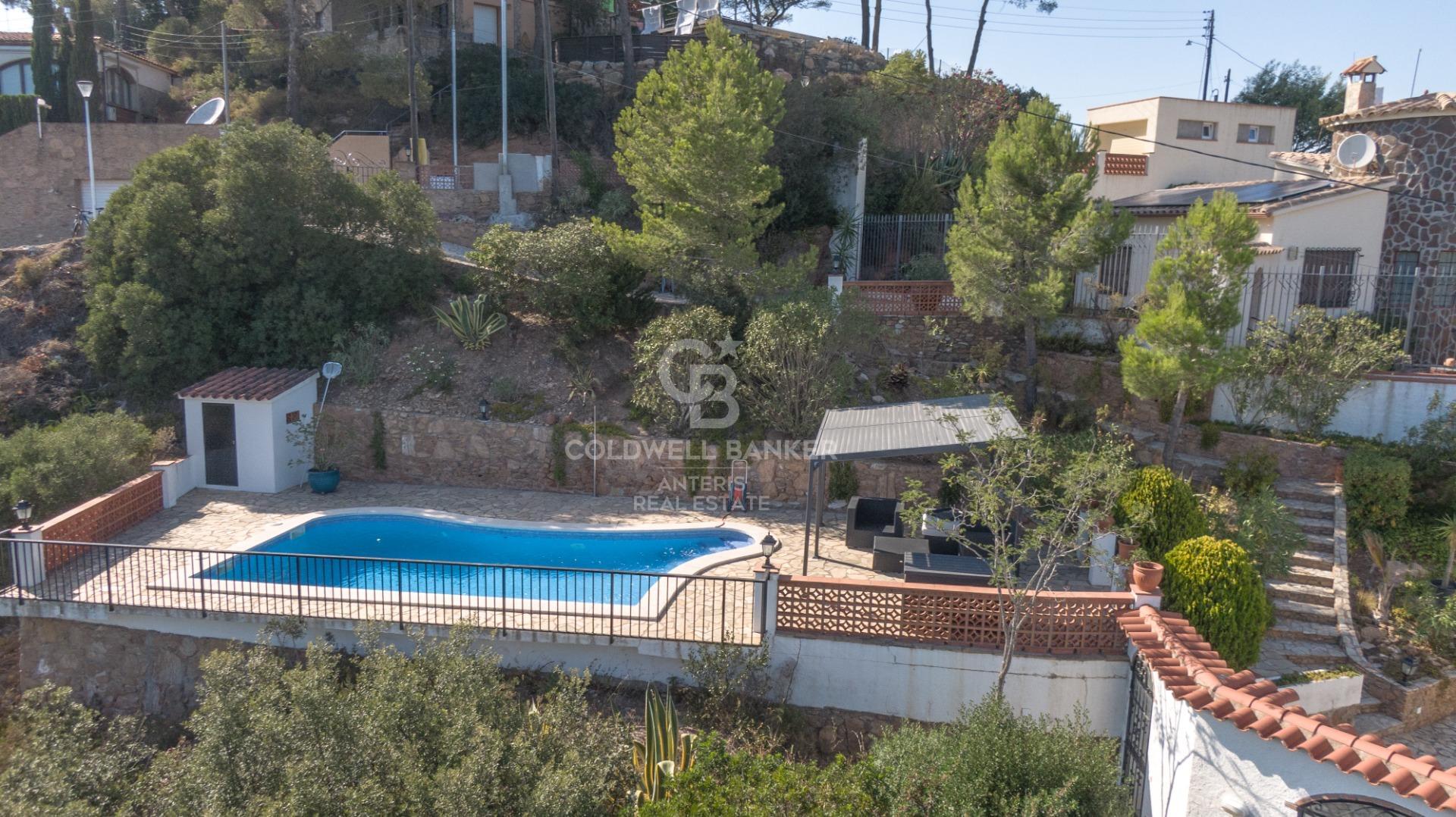 Casa grande unifamiliar con vistas