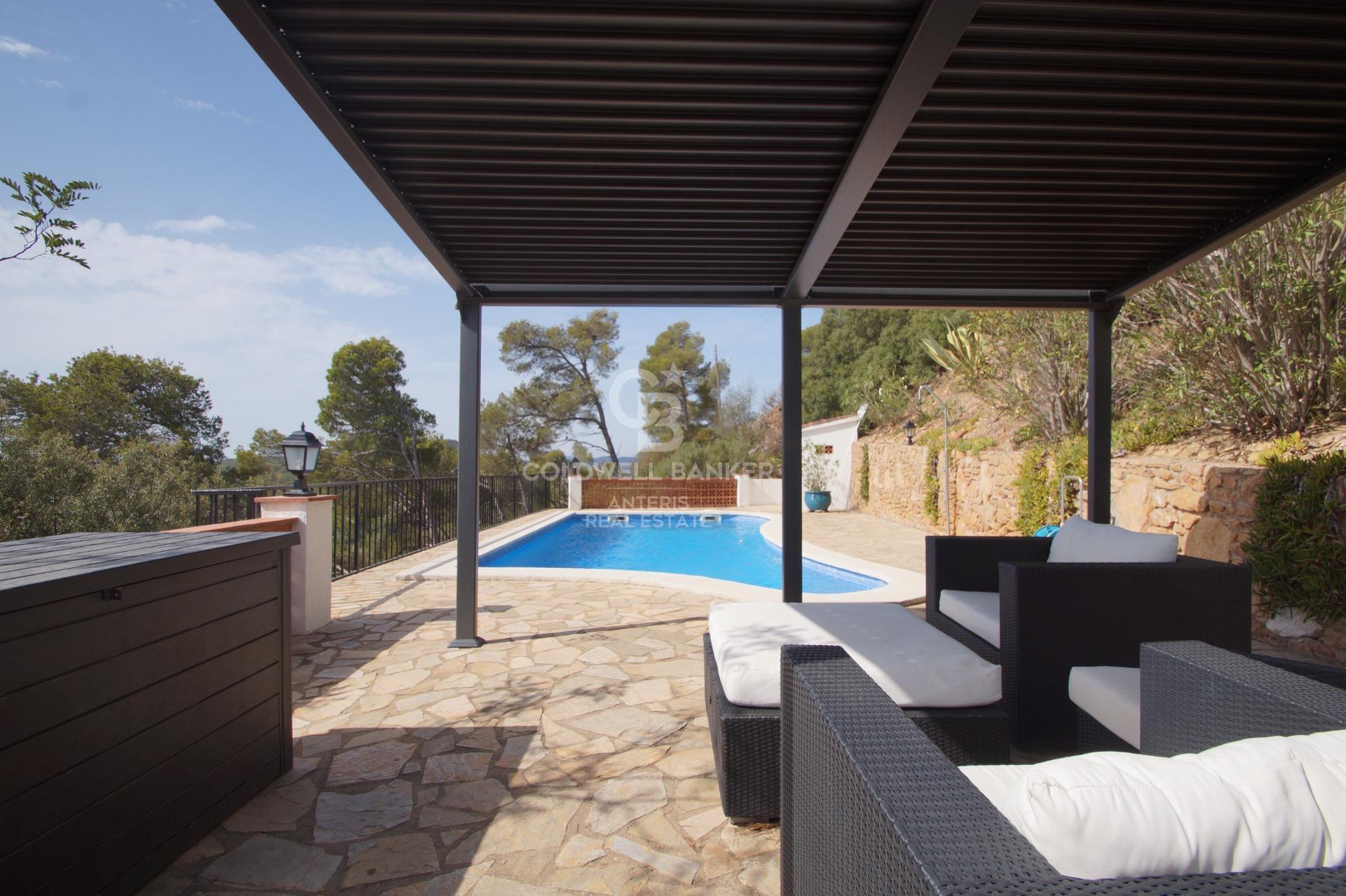 Casa grande unifamiliar con vistas