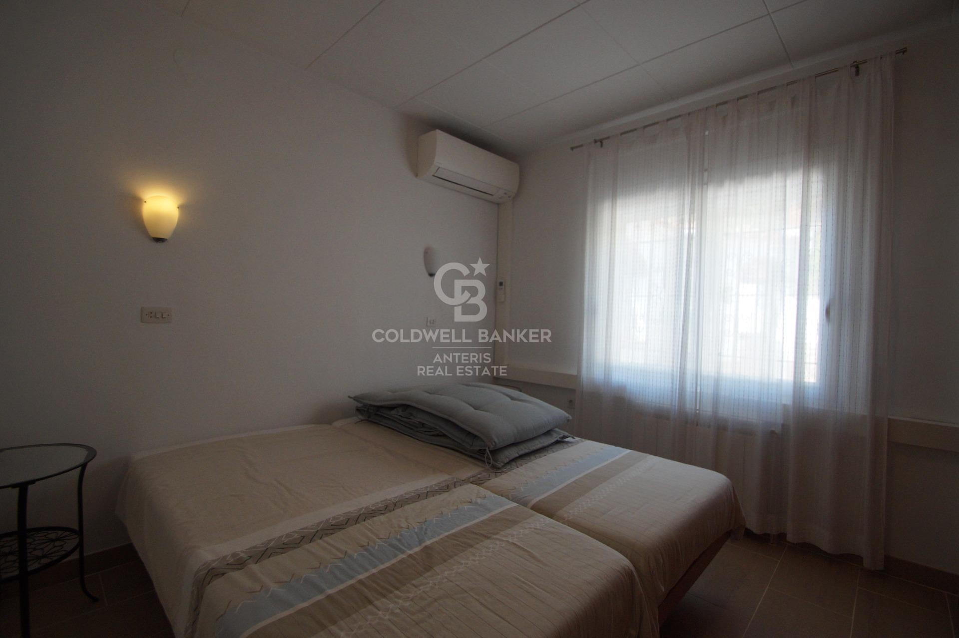 Casa grande unifamiliar con vistas