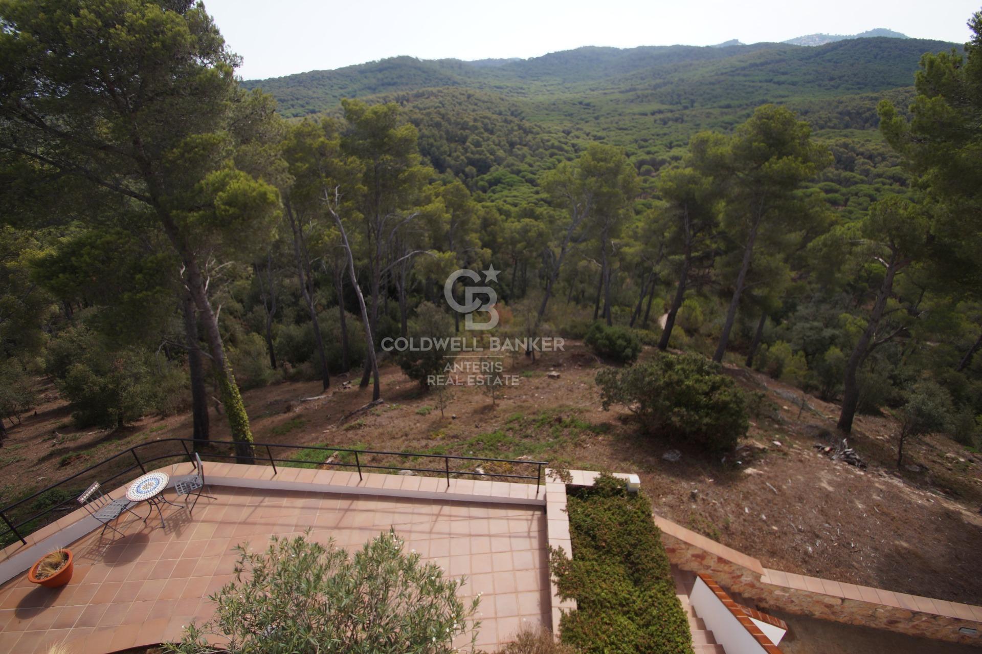 Casa grande unifamiliar con vistas