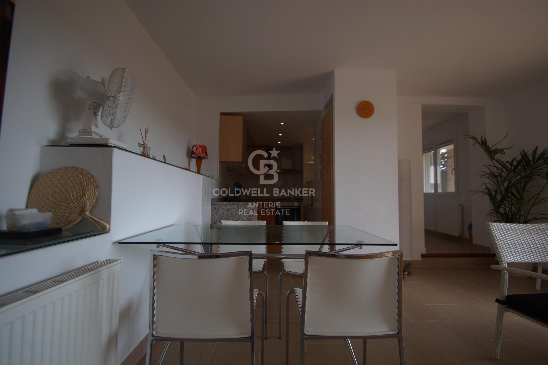 Casa grande unifamiliar con vistas