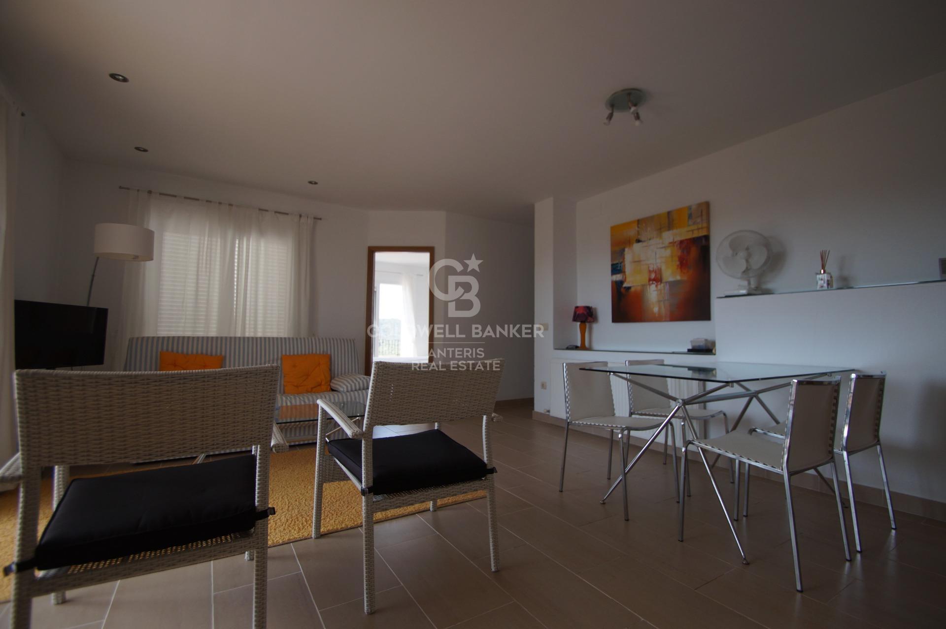 Casa grande unifamiliar con vistas