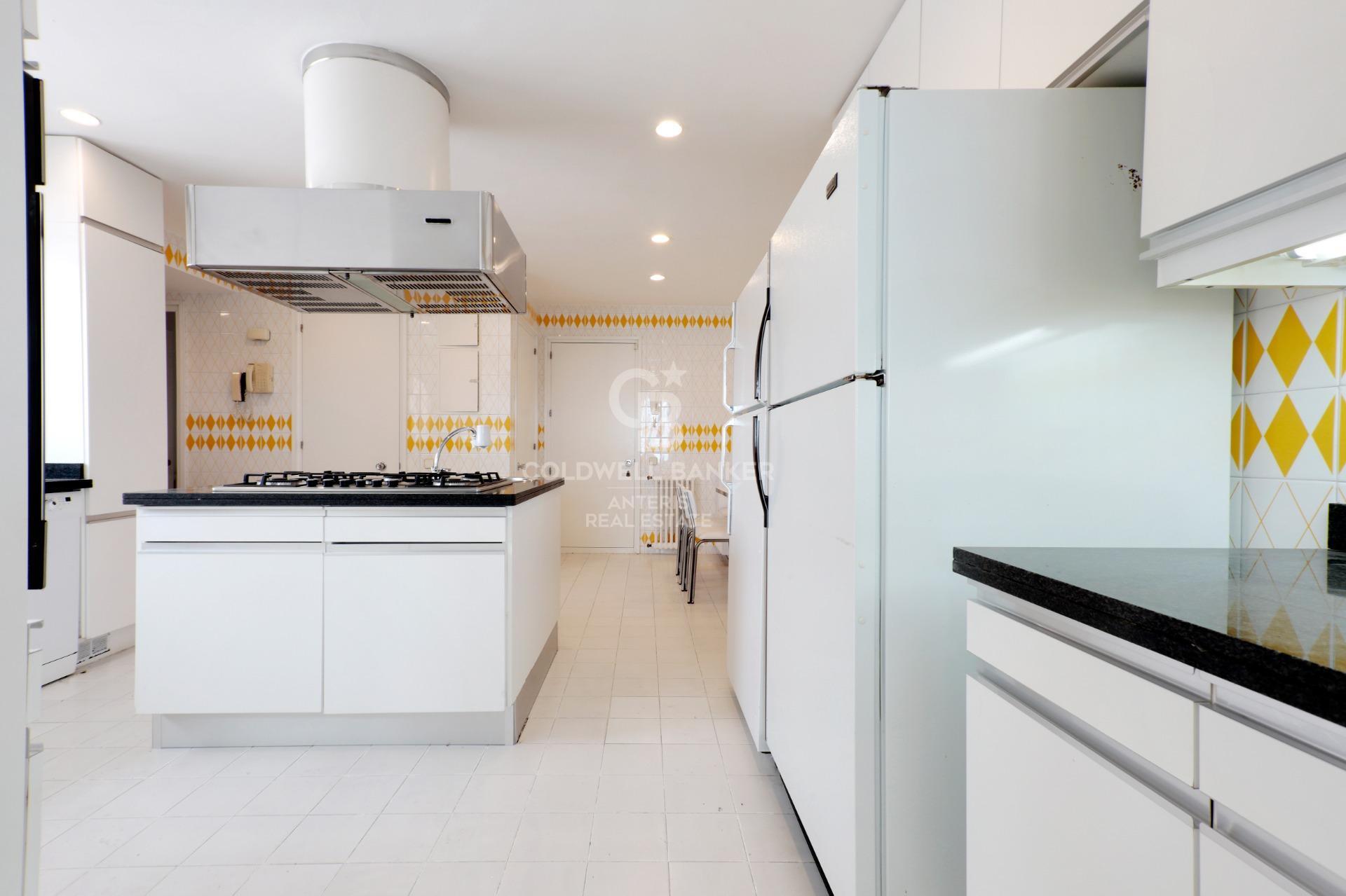 Villa privada con pista de squash