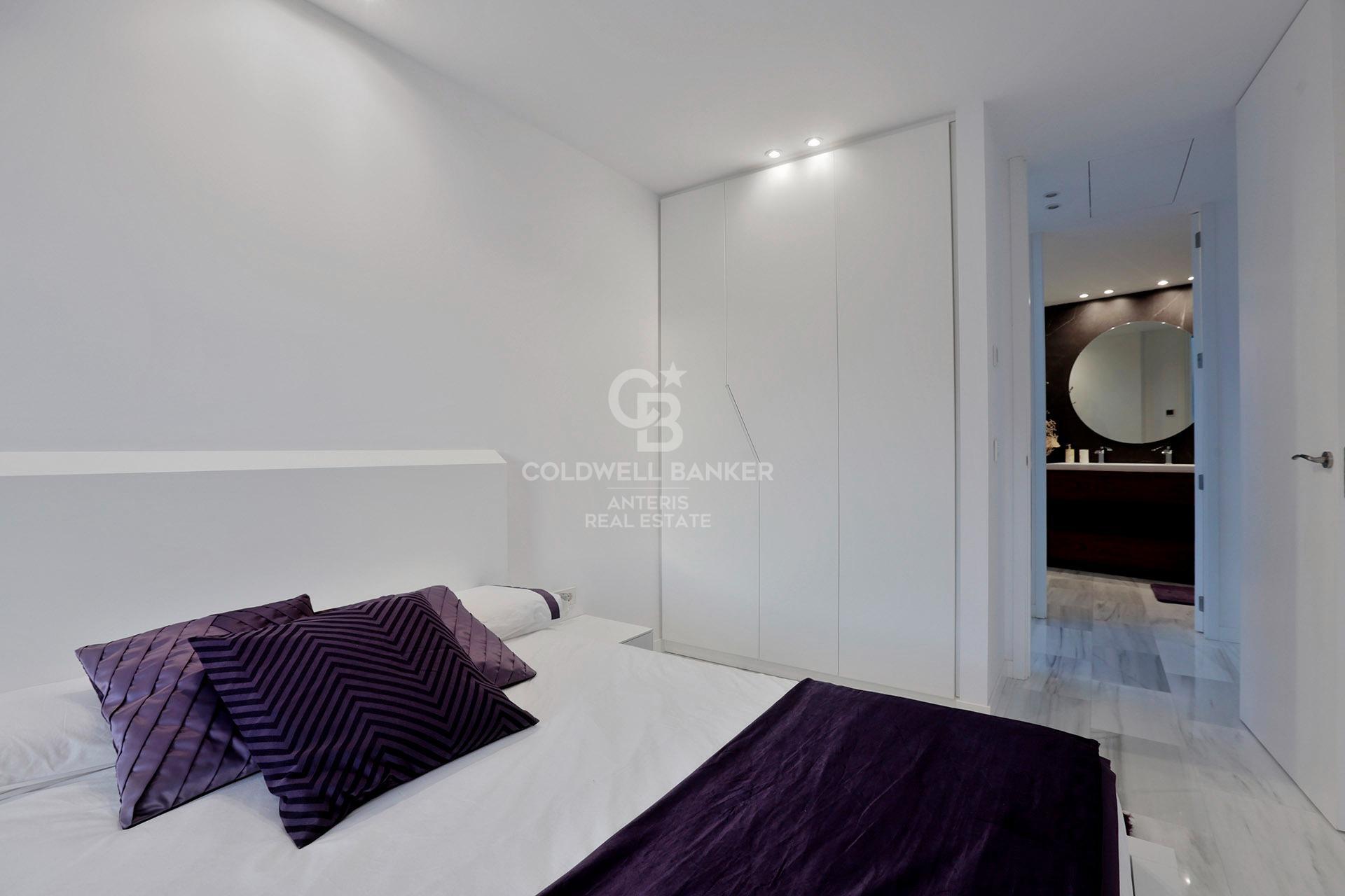 Luksusowa willa w oryginalnym stylu z widokiem na morze