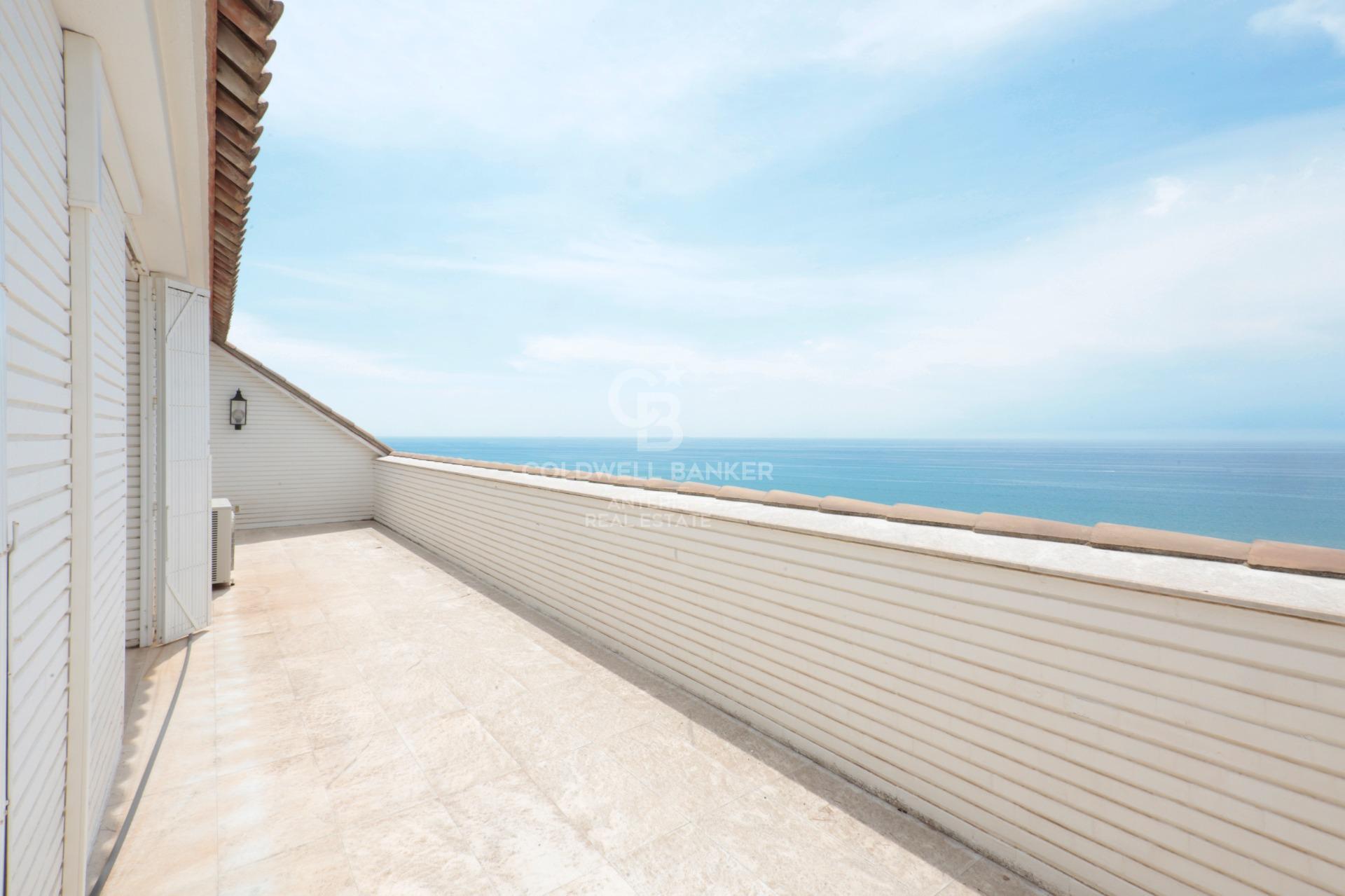 Villa privada con pista de squash