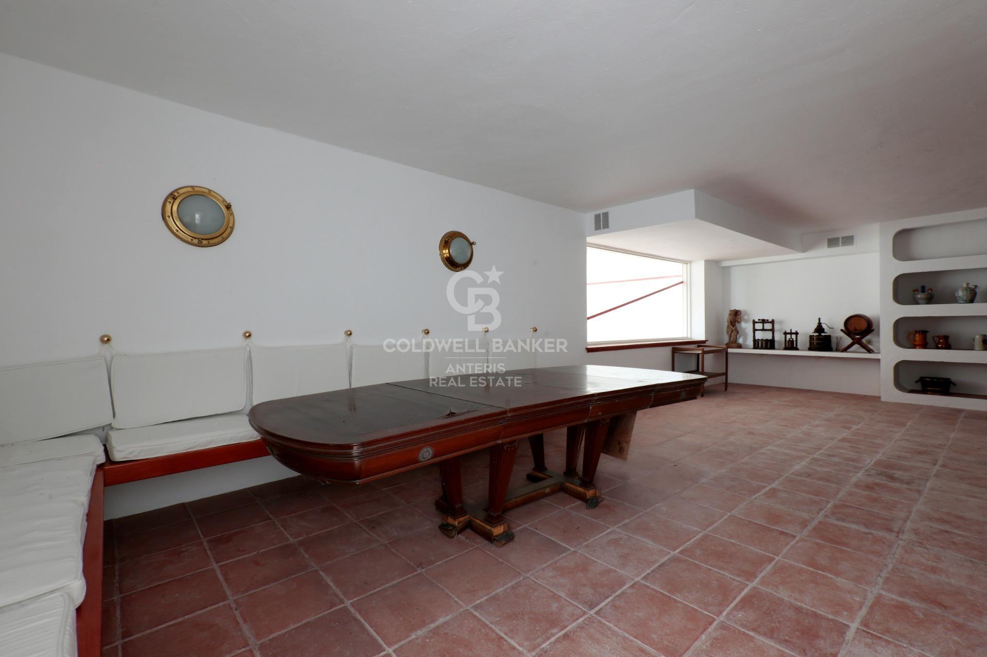 Villa privada con pista de squash