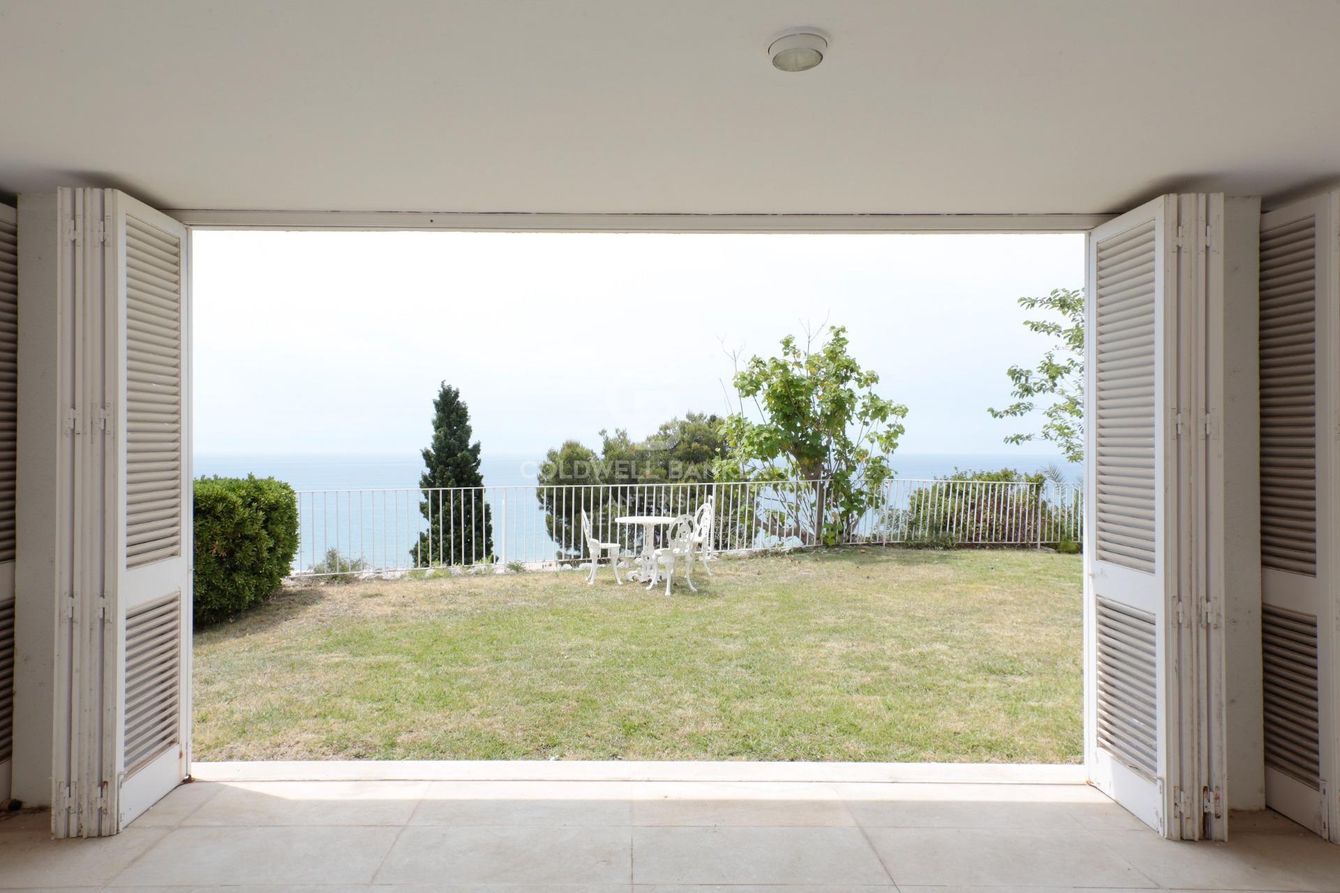 Villa privada con pista de squash