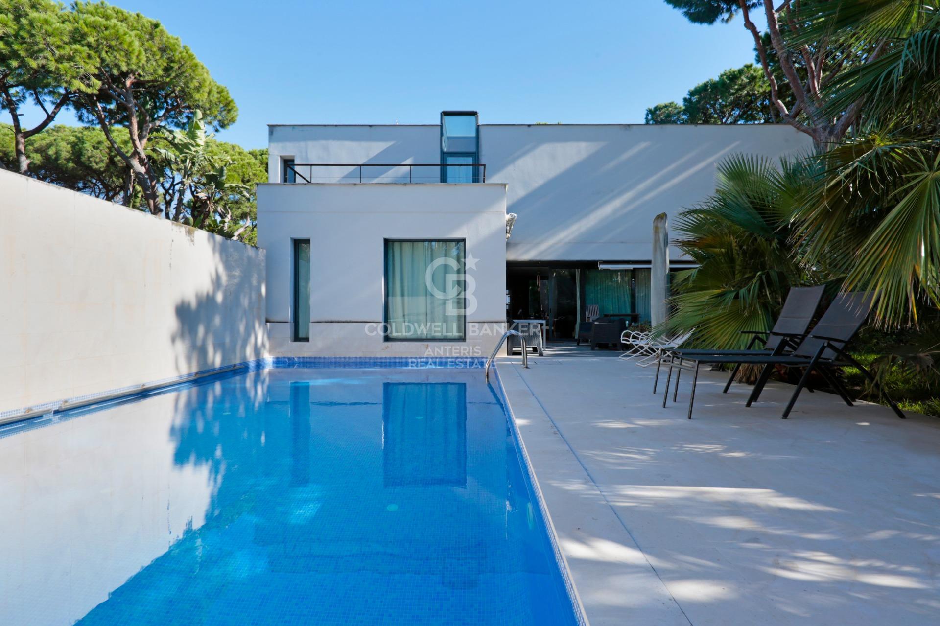 Luminous house near the beach of Gavà Mar