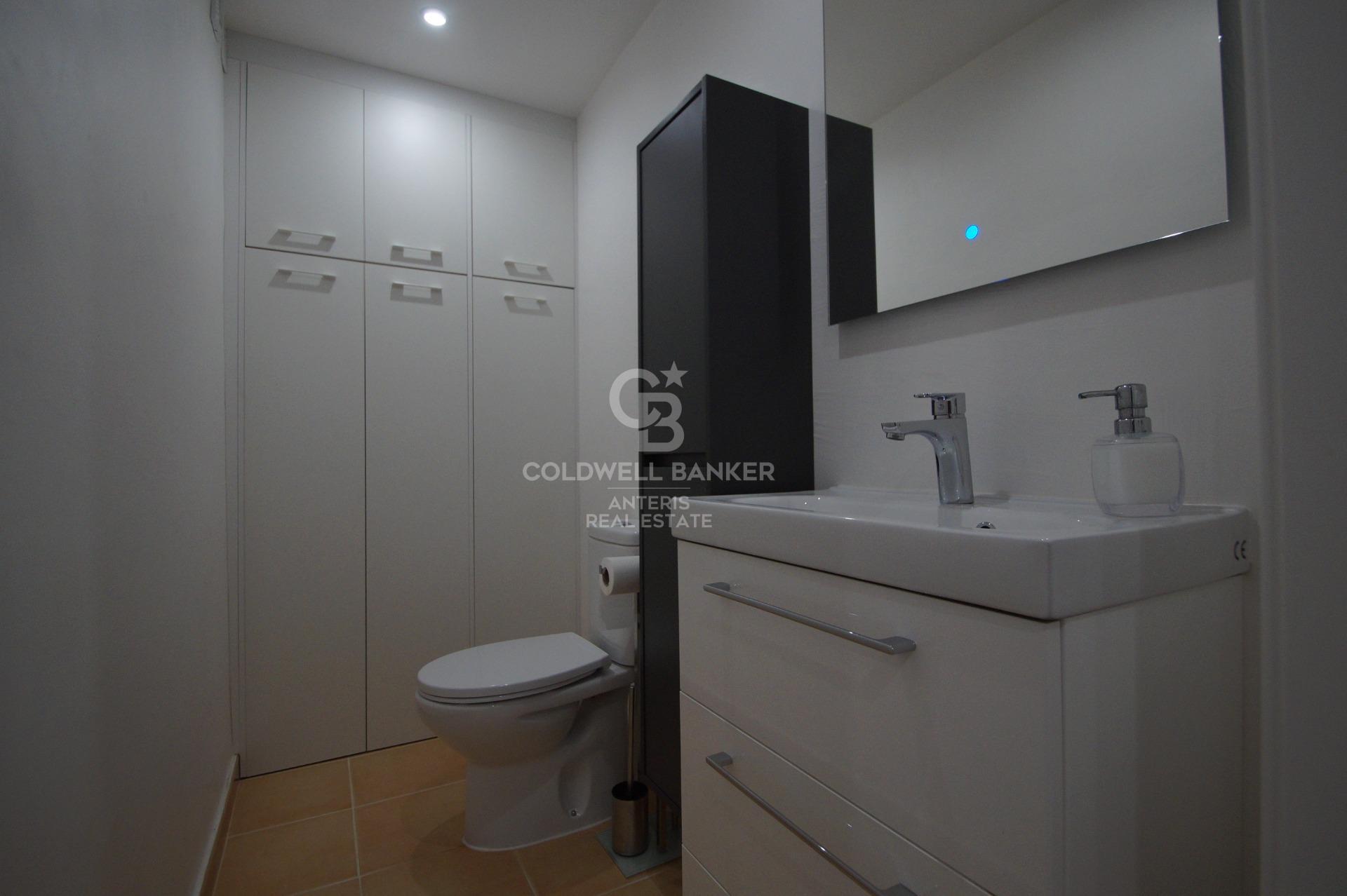 Casa con apartamento auxiliar y piscina