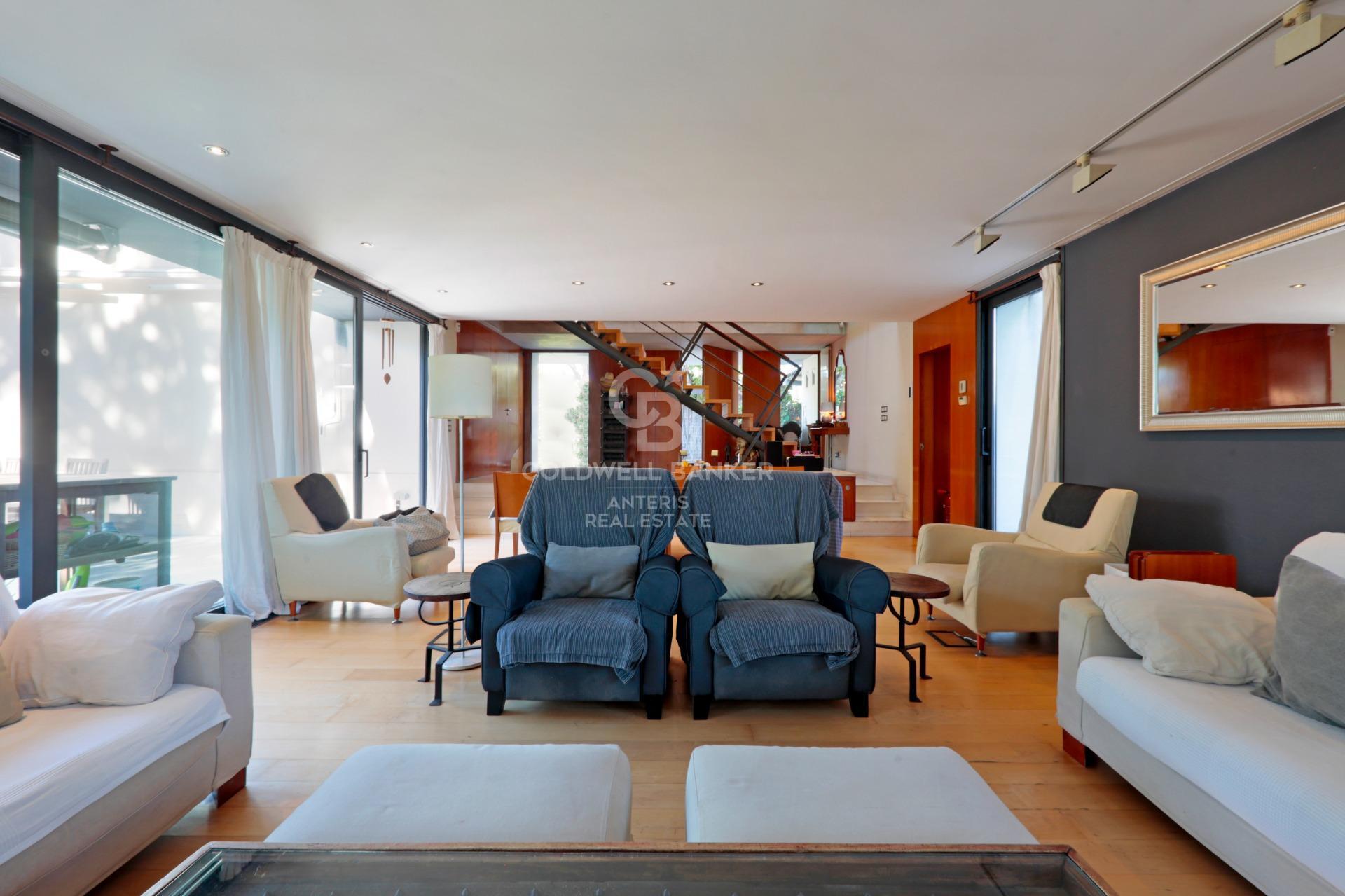 Luminous house near the beach of Gavà Mar