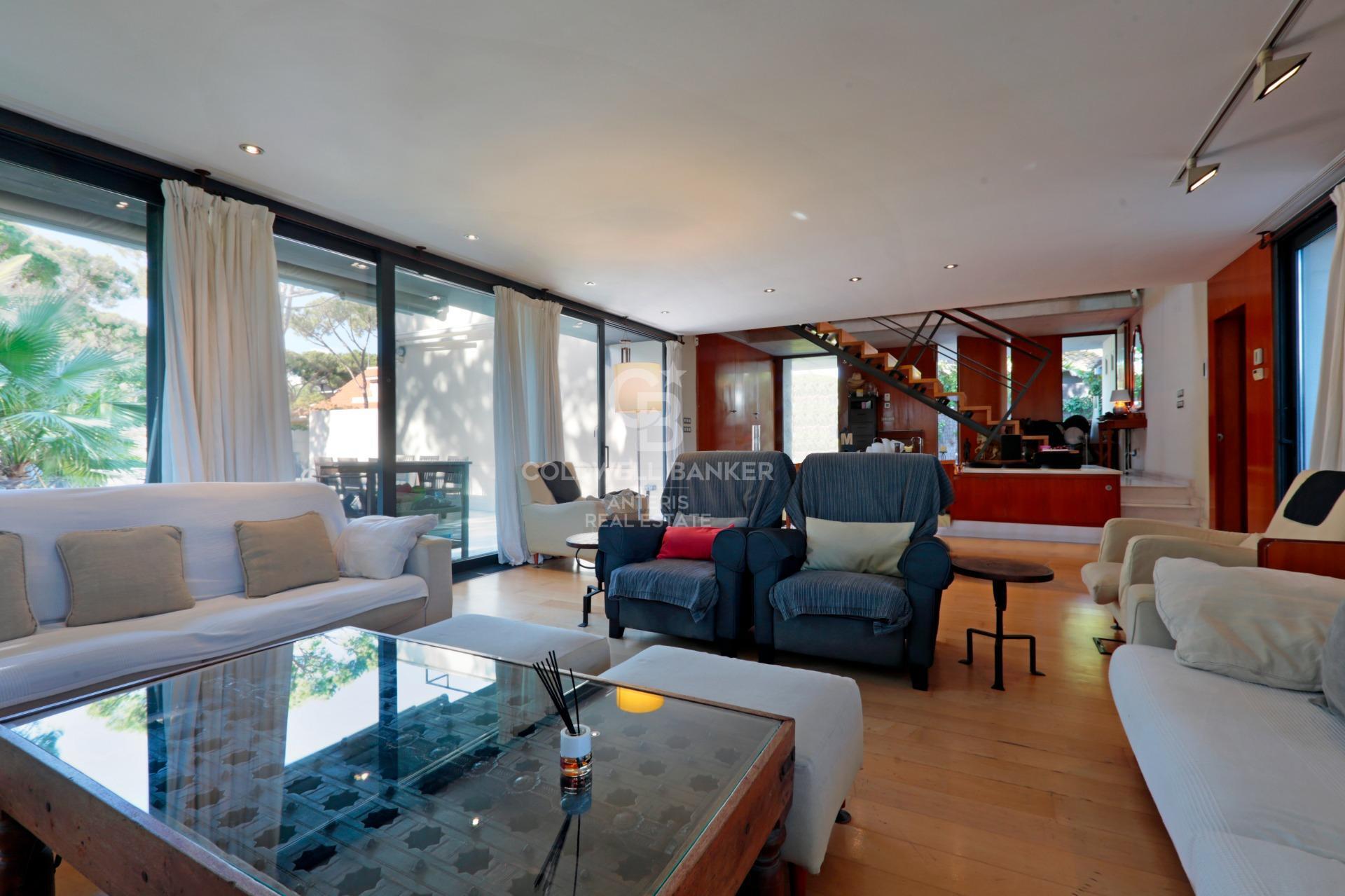 Luminous house near the beach of Gavà Mar