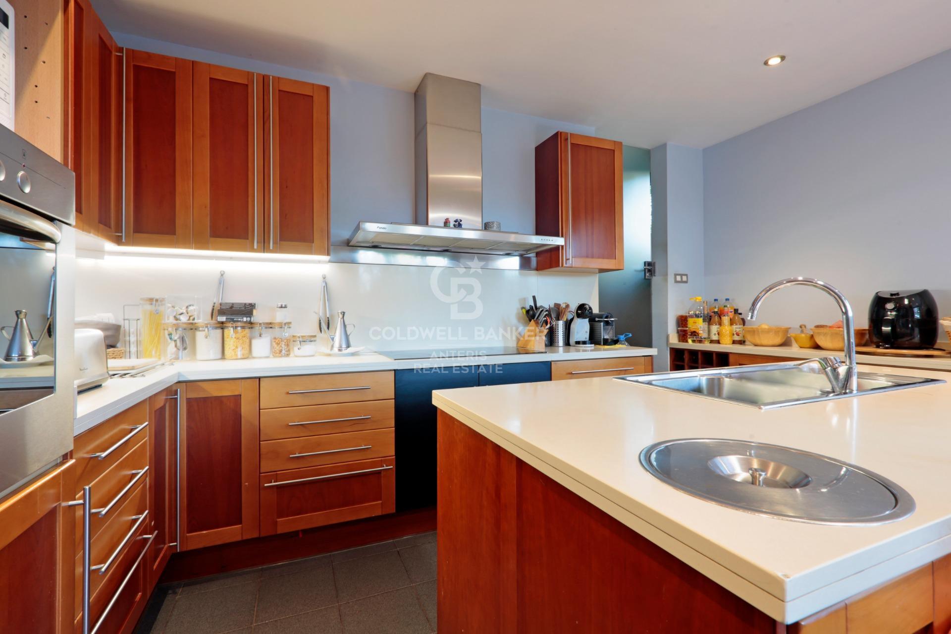 Luminous house near the beach of Gavà Mar