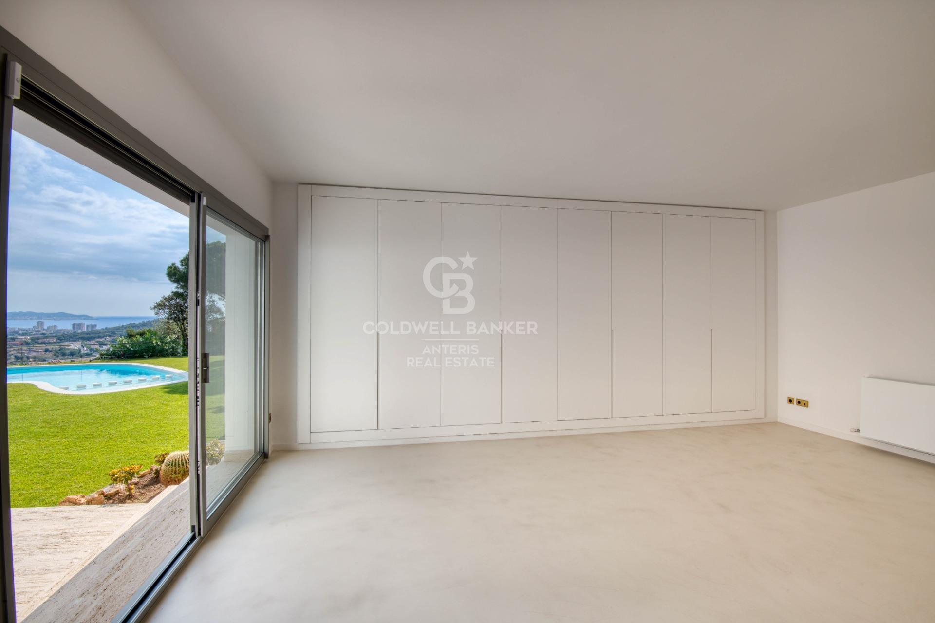 Renovated villa in s’Agaró with spectacular views