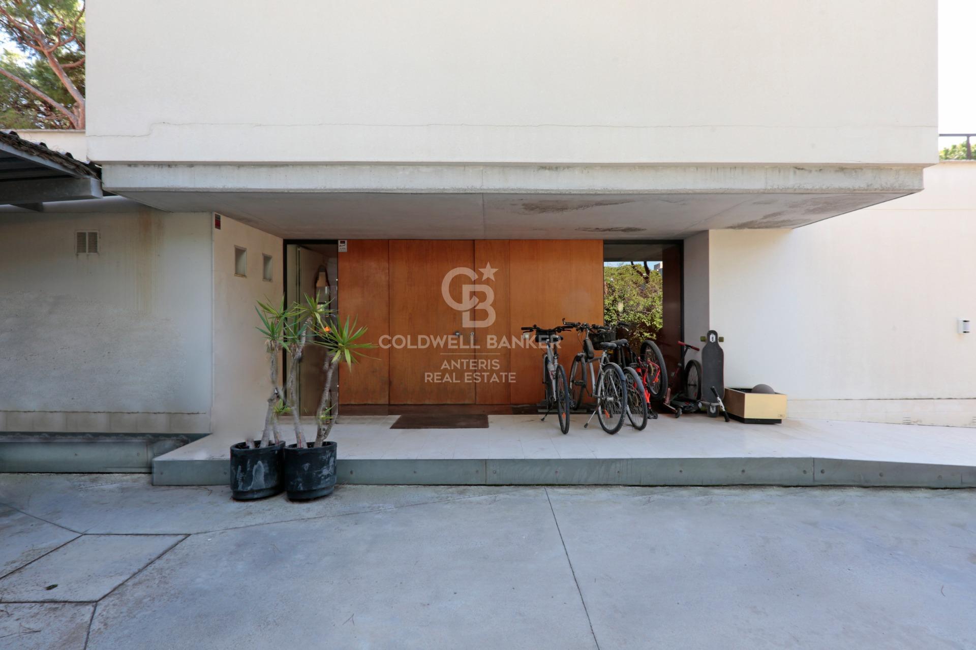 Luminous house near the beach of Gavà Mar