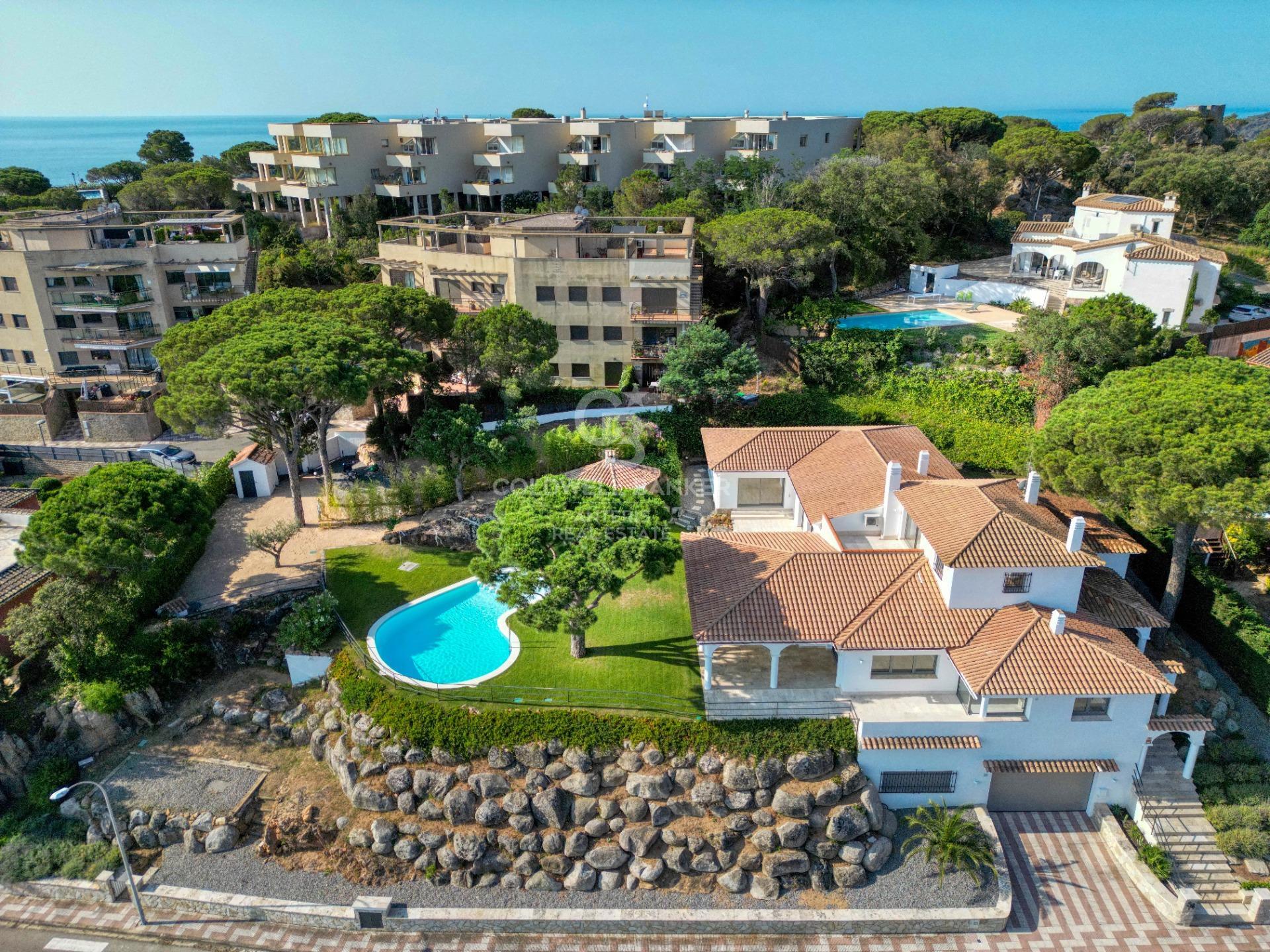 Renovated villa in s’Agaró with spectacular views