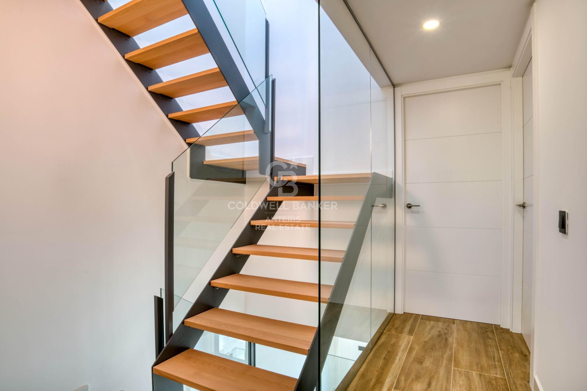 Newly built triplex on the Costa Brava