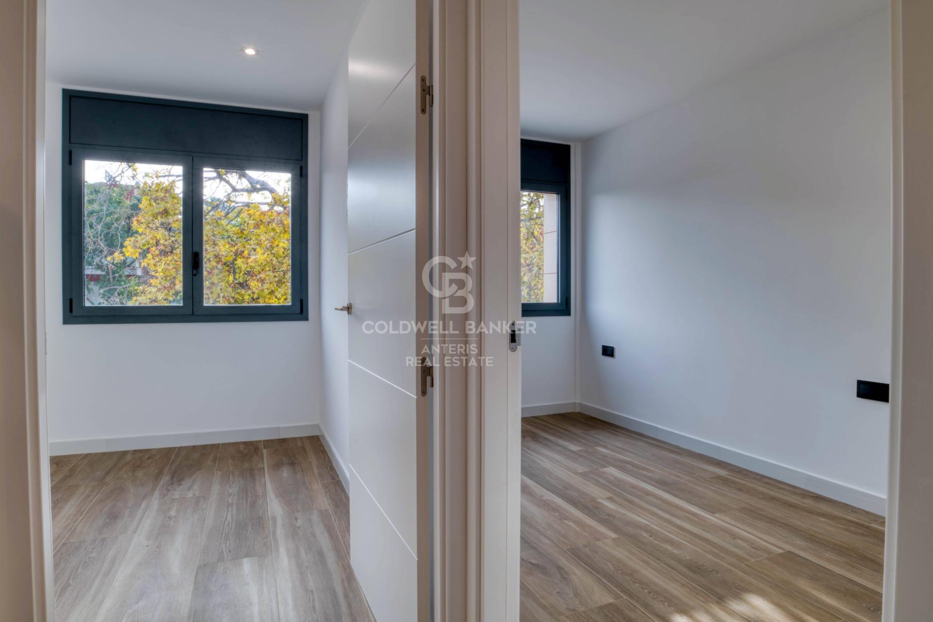 Newly built triplex on the Costa Brava