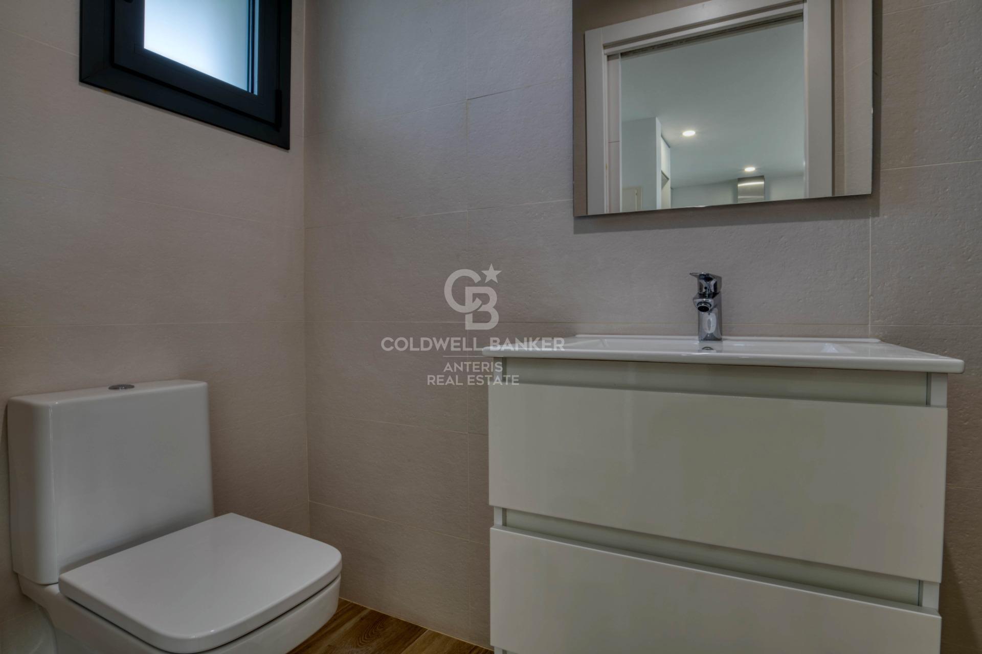 Newly built triplex on the Costa Brava