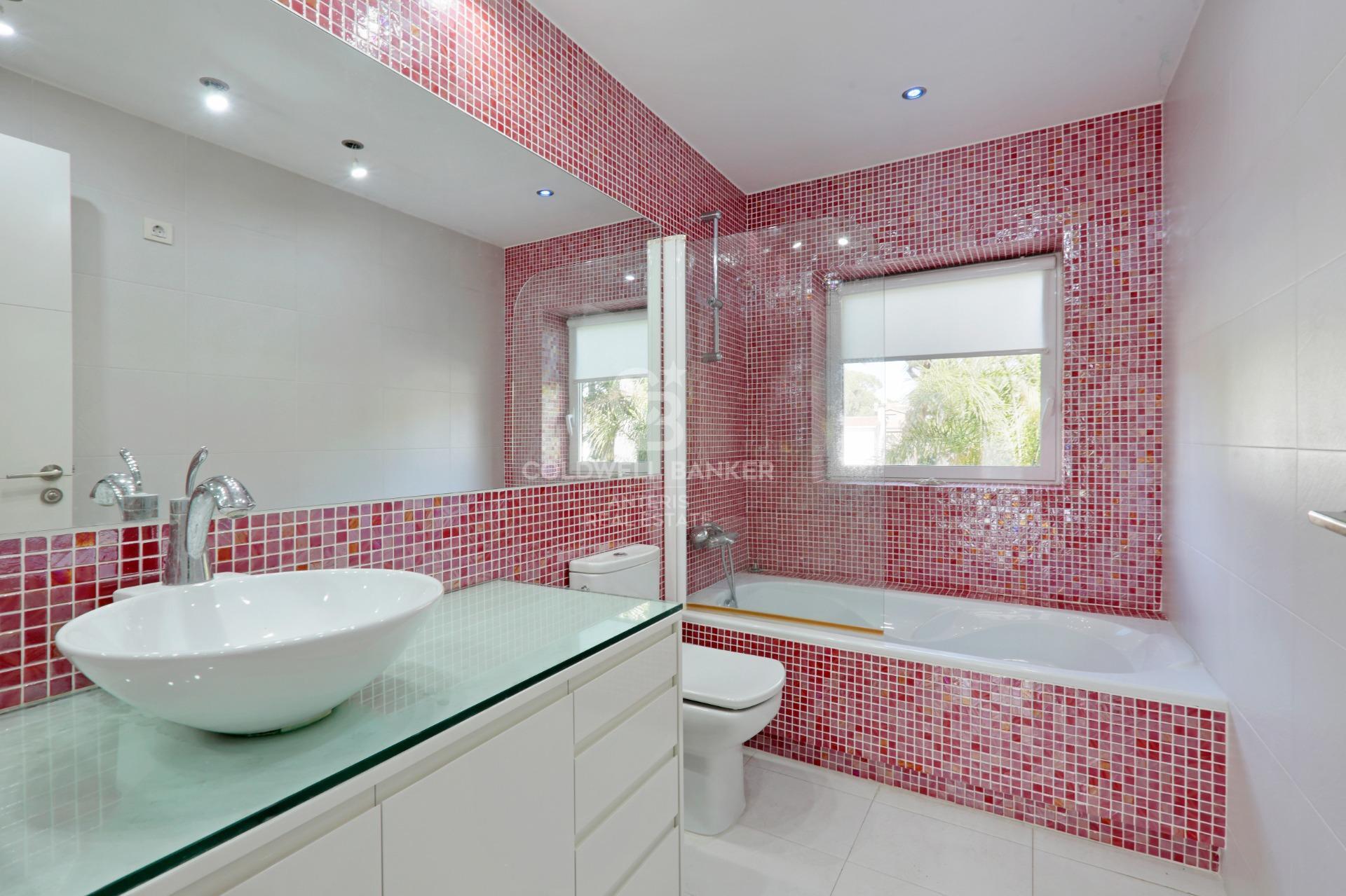 Luxury modern villa on the beach in Castelldefels