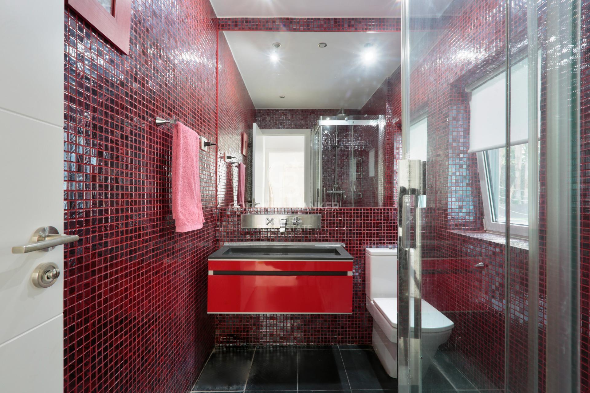 Luxury modern villa on the beach in Castelldefels