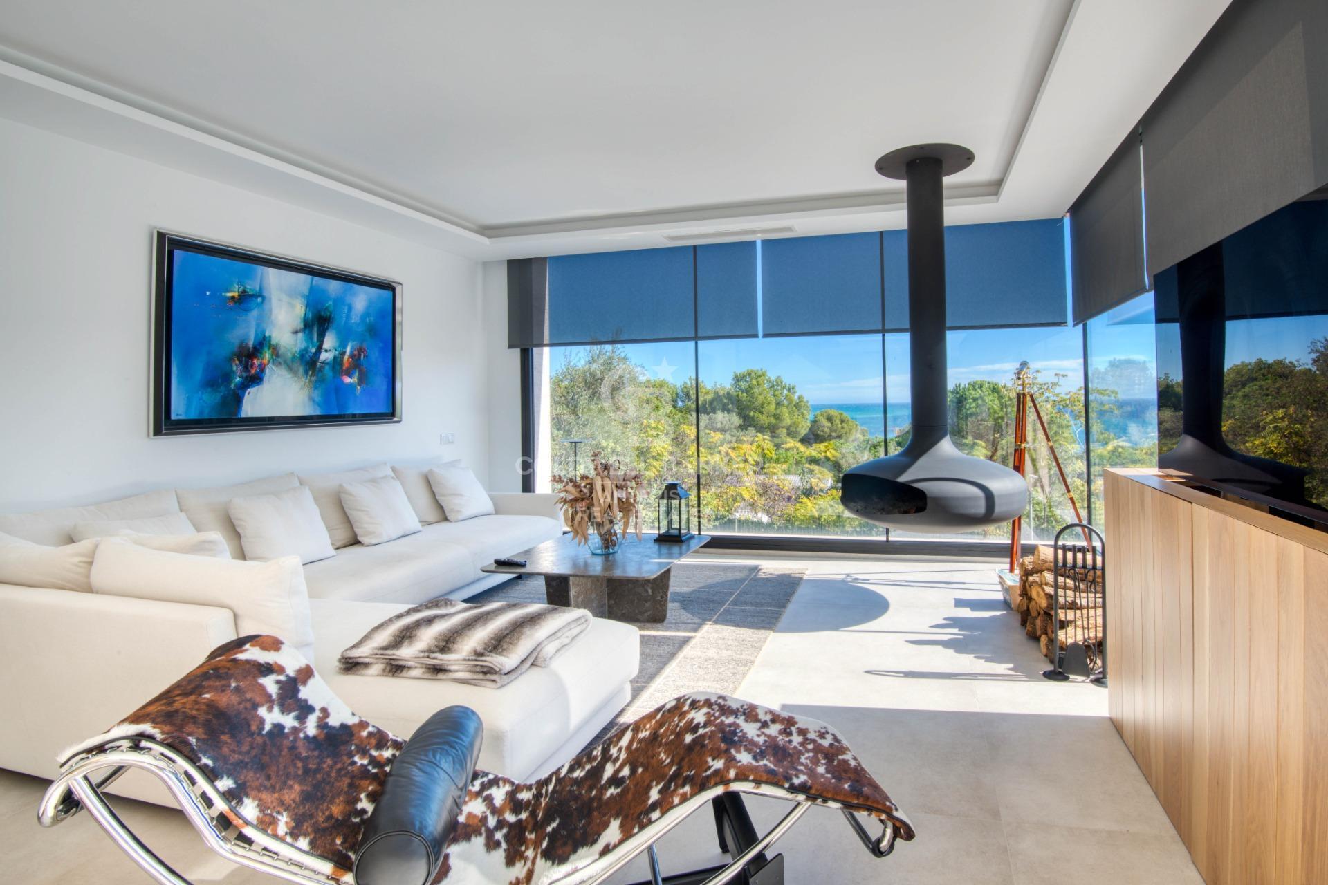 Moderno chalet con impresionantes vistas en la costa