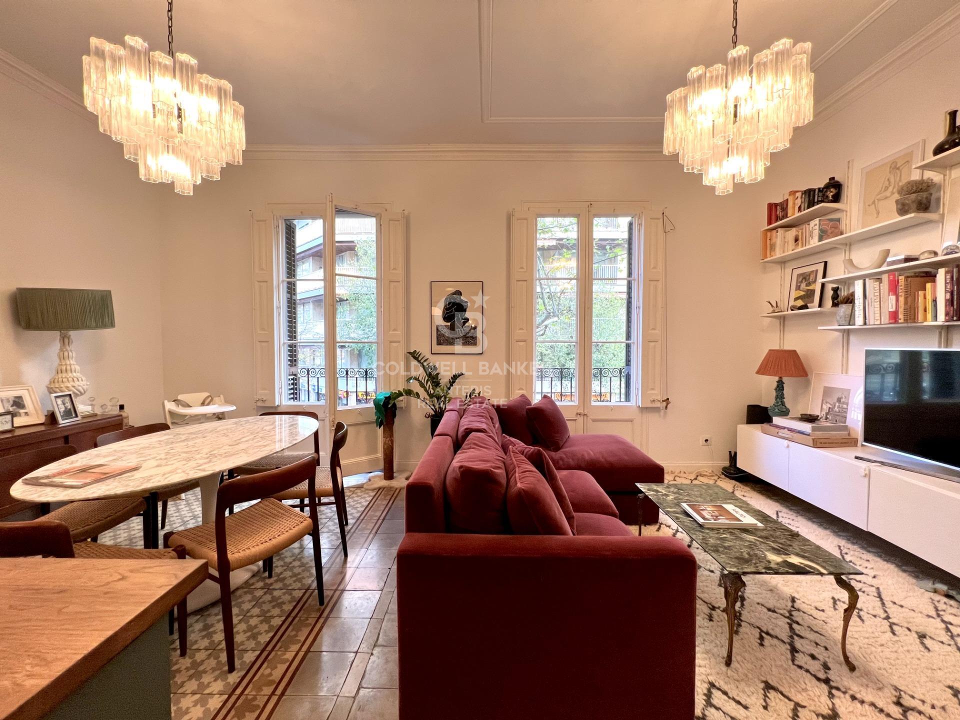 Piękny apartament w klasycystycznej kamienicy samym sercu dzielnicy Eixample