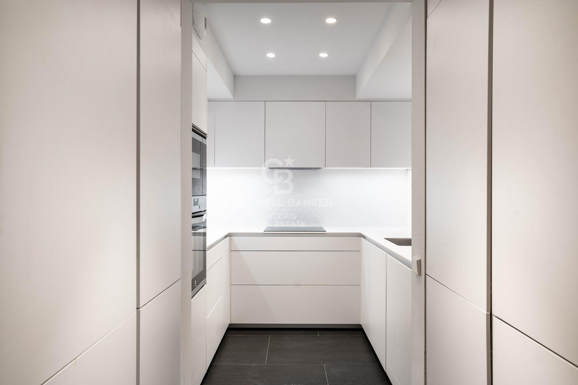 Odnowiony apartament w dzielnicy Gótico