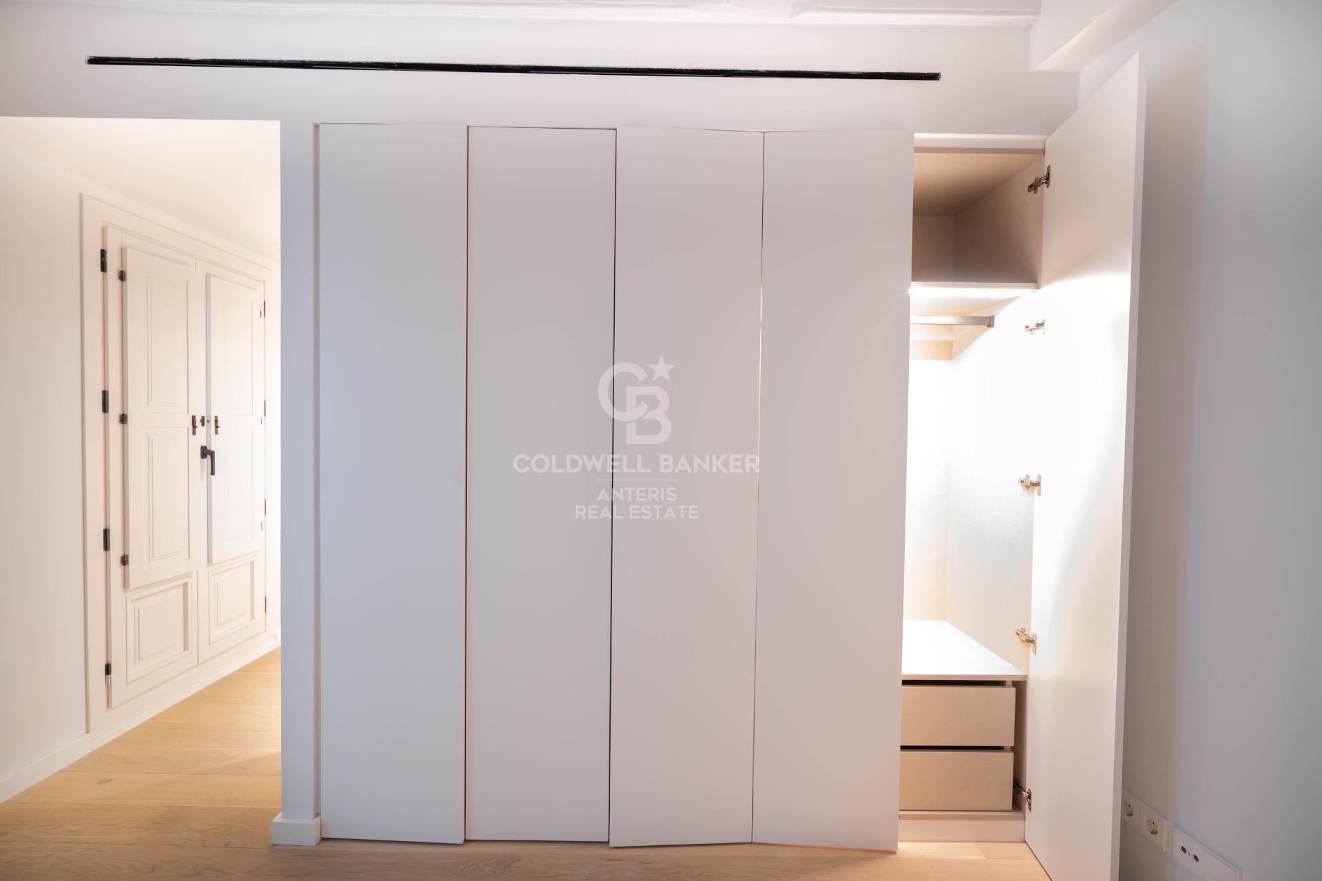 Odnowiony apartament w dzielnicy Gótico