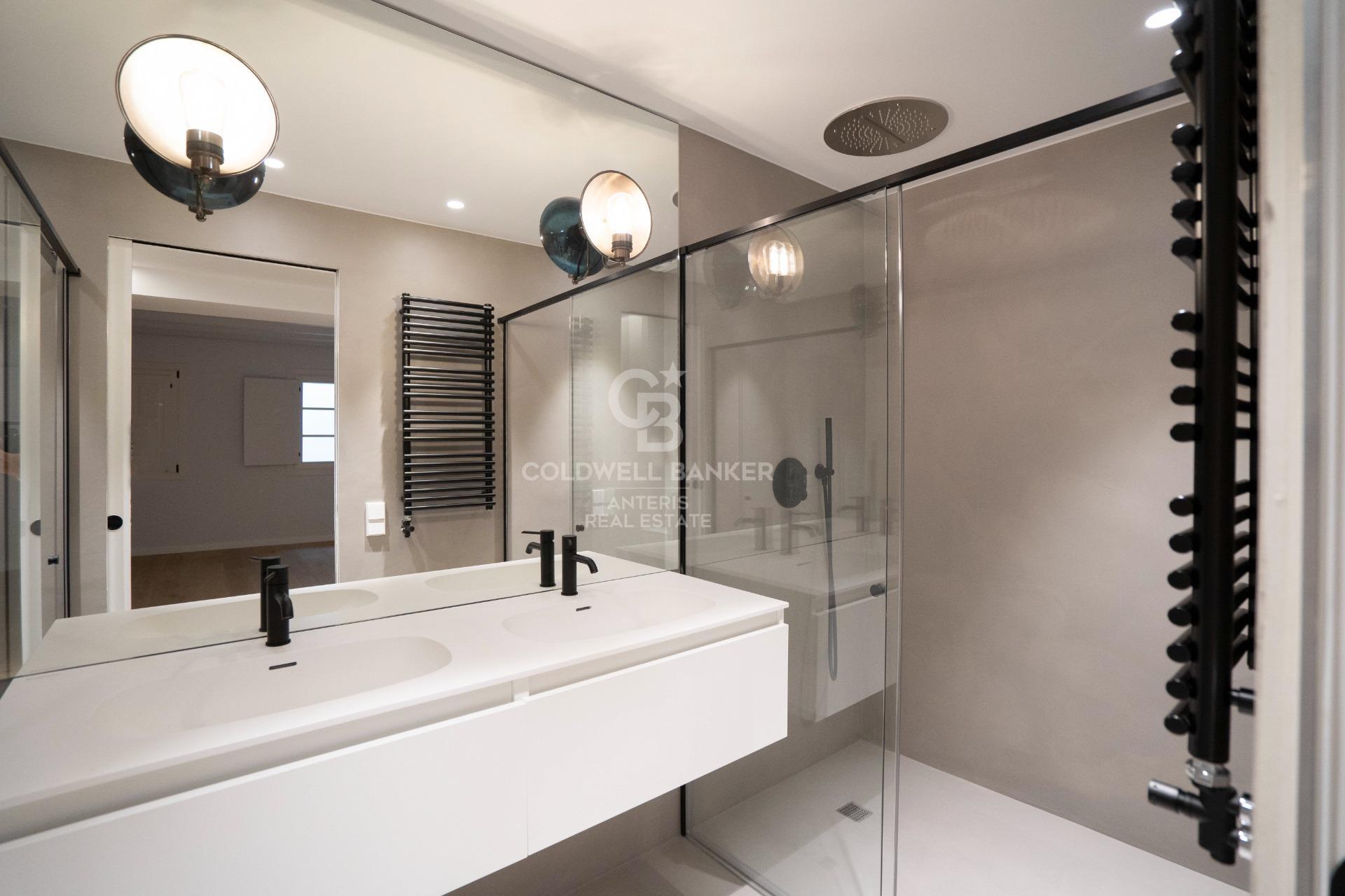 Odnowiony apartament w dzielnicy Gótico