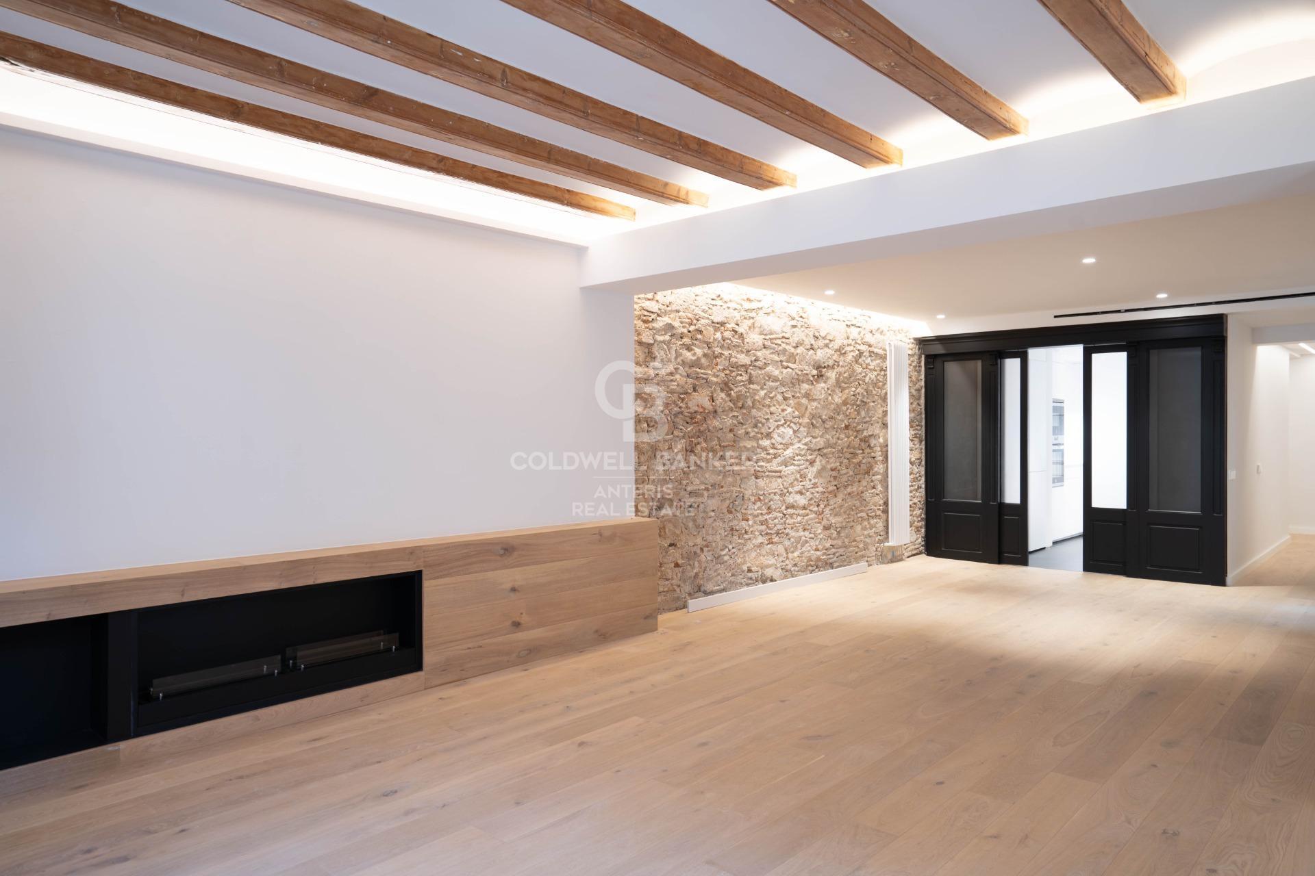 Odnowiony apartament w dzielnicy Gótico