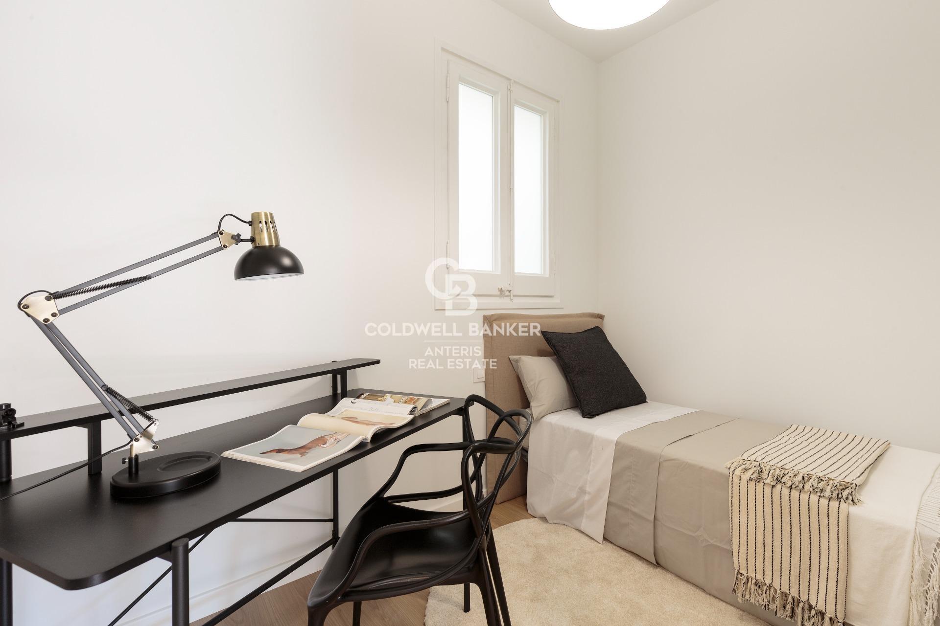 Dwupoziomowy penthouse z dużym tarasem i niesamowitym widokiem na Sagrada Familia