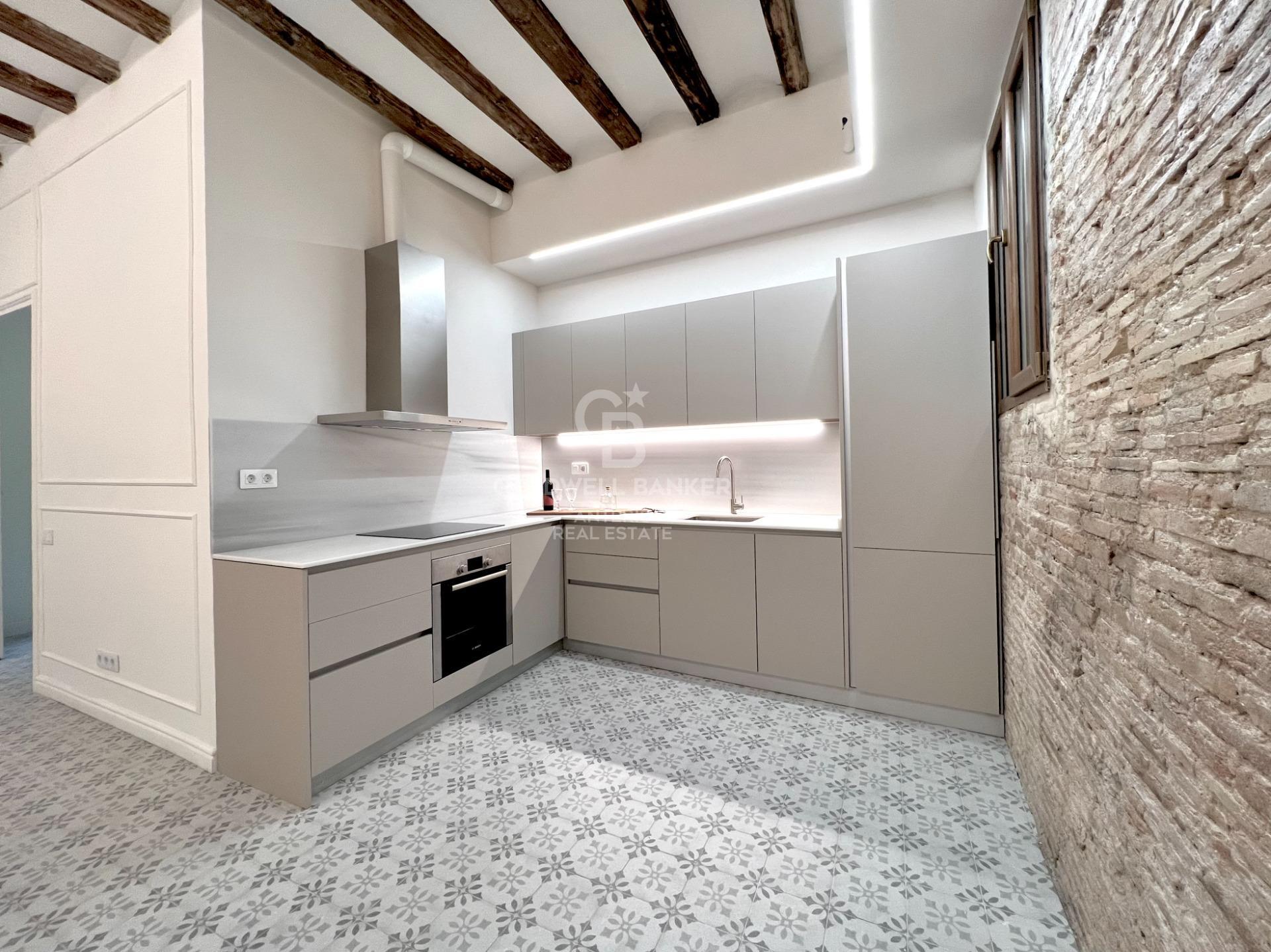 Gustownie odnowiony apartament w centralnej lokalizacji