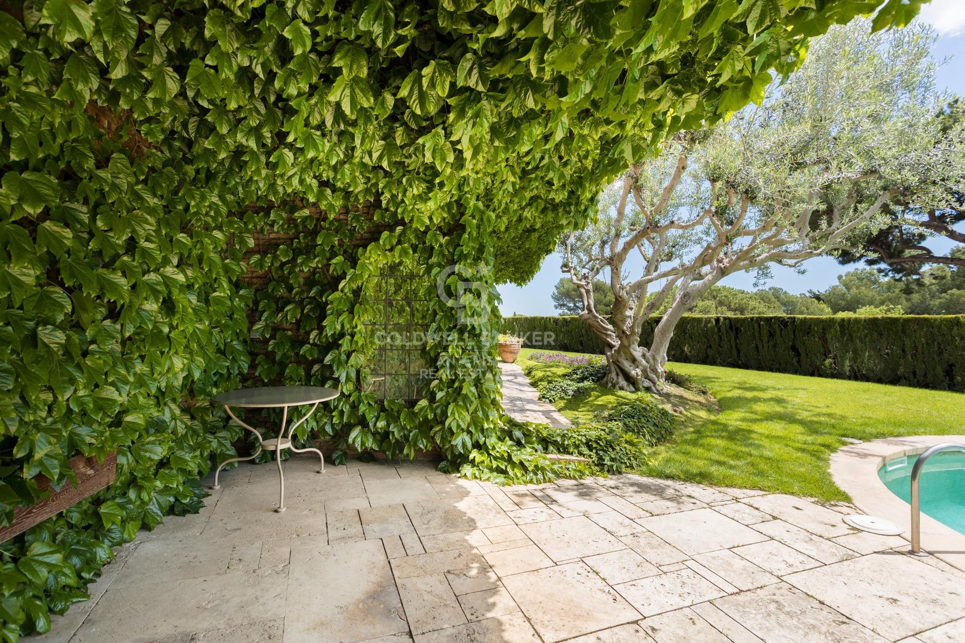 Maravillosa villa con exteriores increíbles en Pedralbes