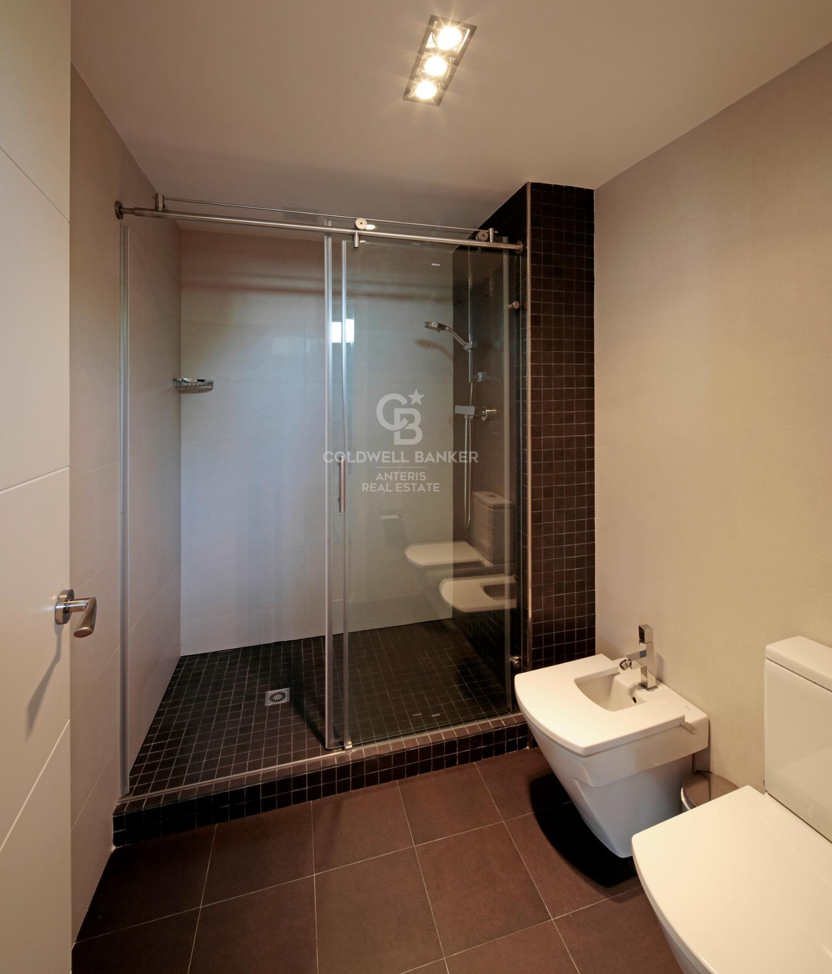 Luxury villa with panoramic views of the sea