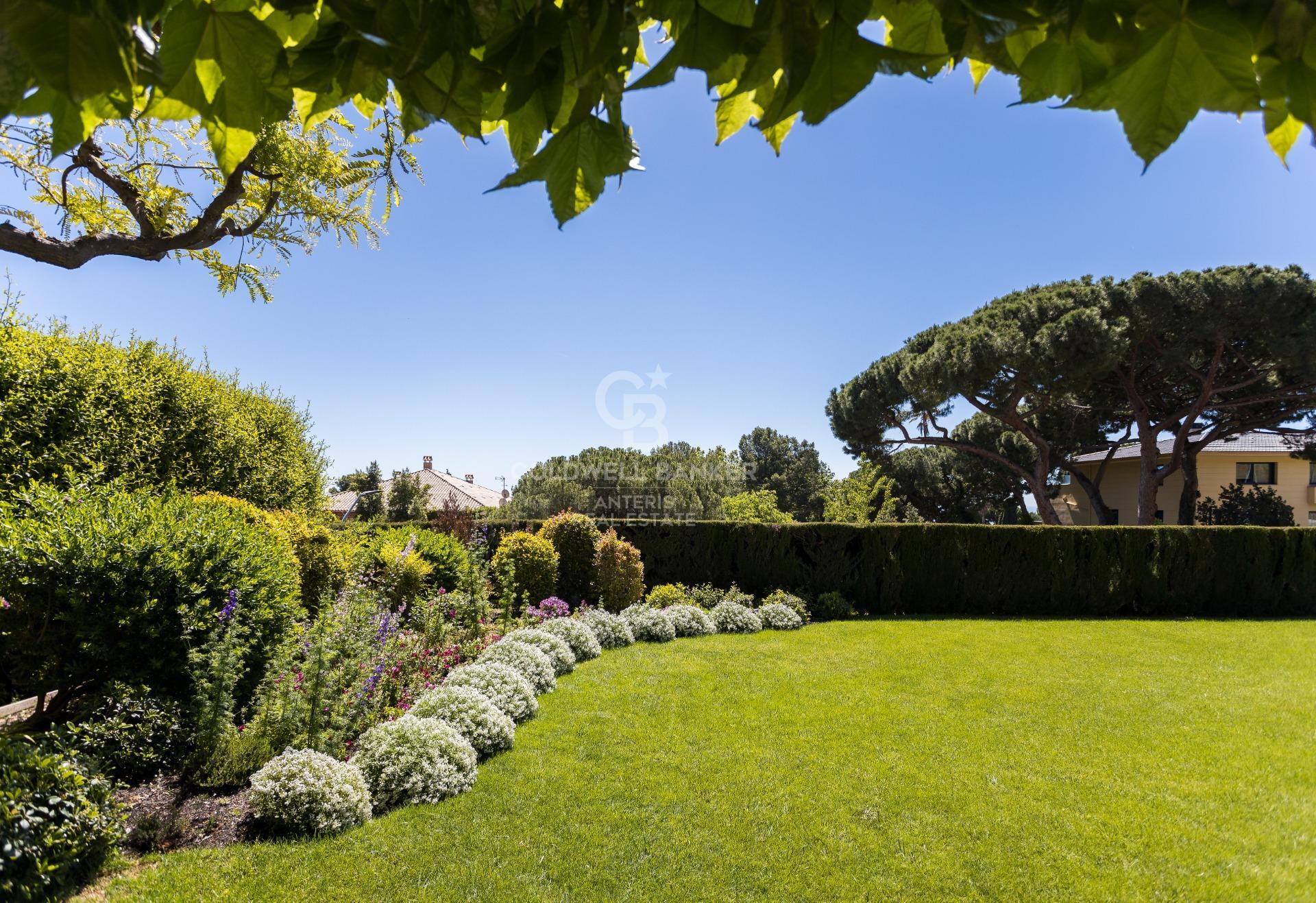 Maravillosa villa con exteriores increíbles en Pedralbes