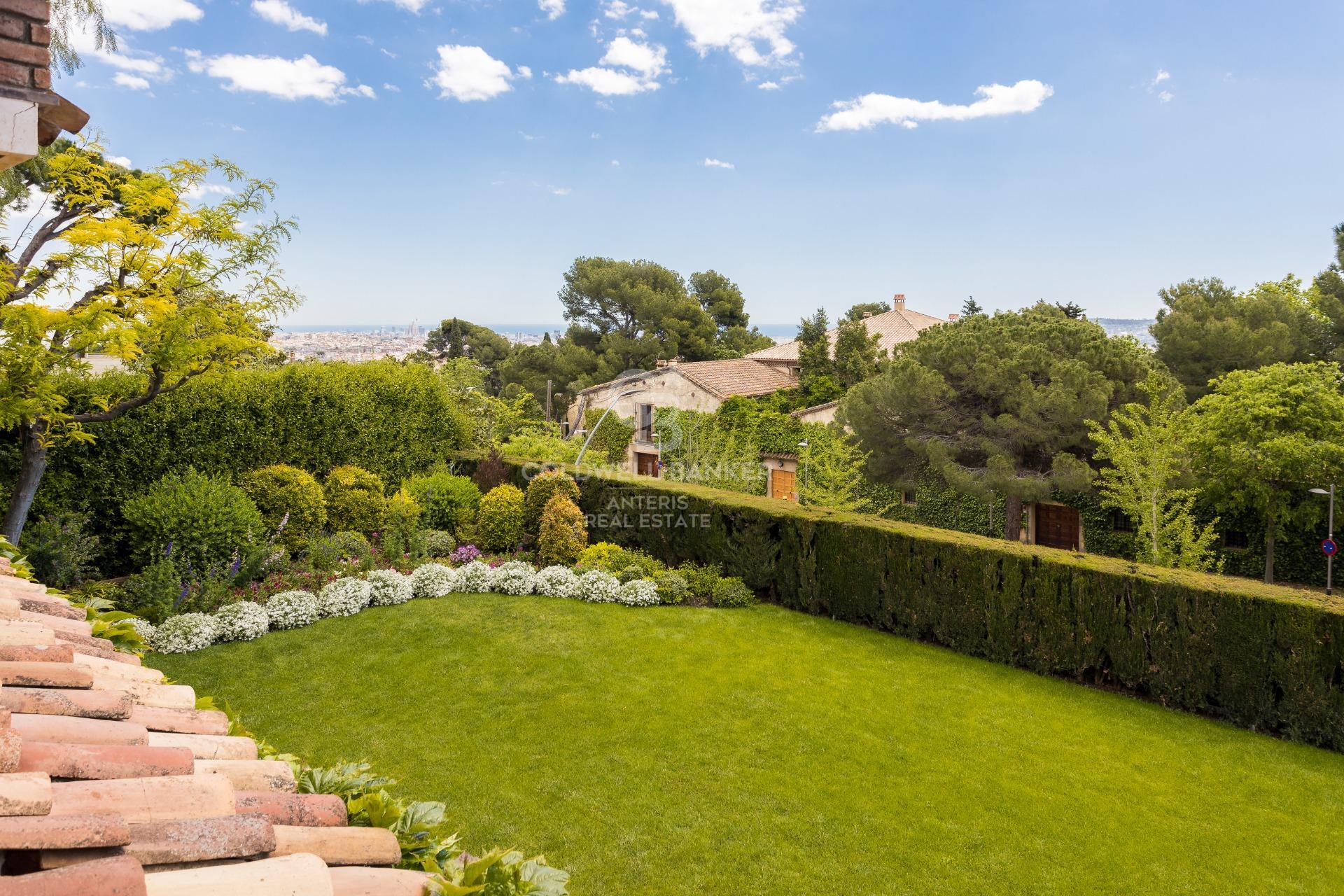 Maravillosa villa con exteriores increíbles en Pedralbes