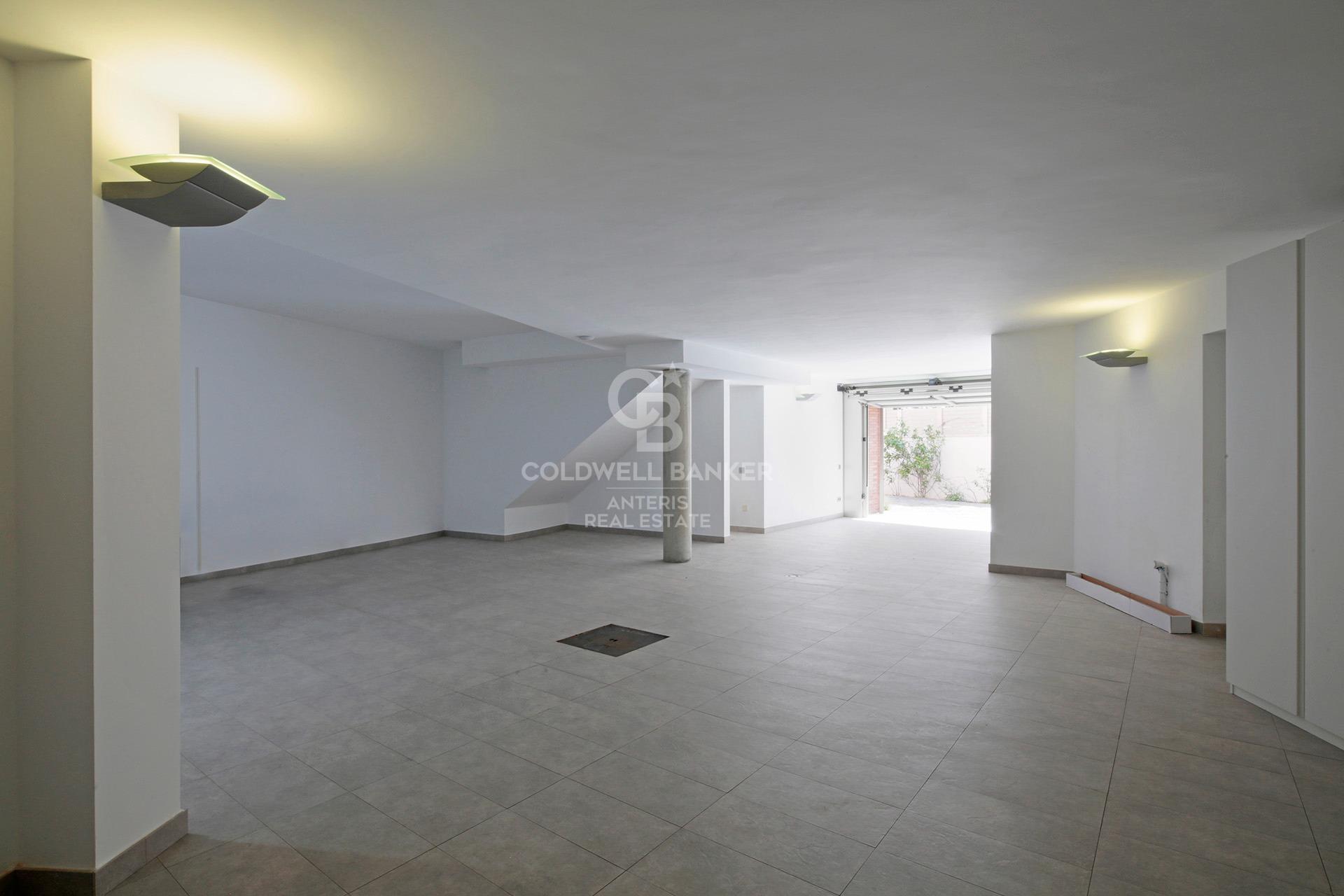 Luxury villa with panoramic views of the sea