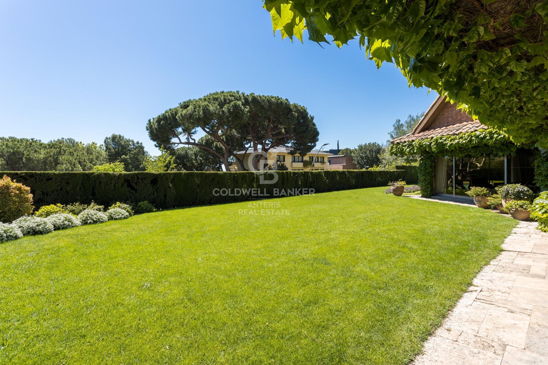 Maravillosa villa con exteriores increíbles en Pedralbes