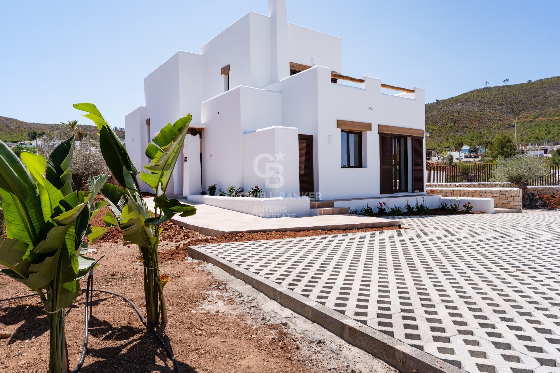 Villa Olivia – Casa Terminada y Lista para Vivir en Jávea