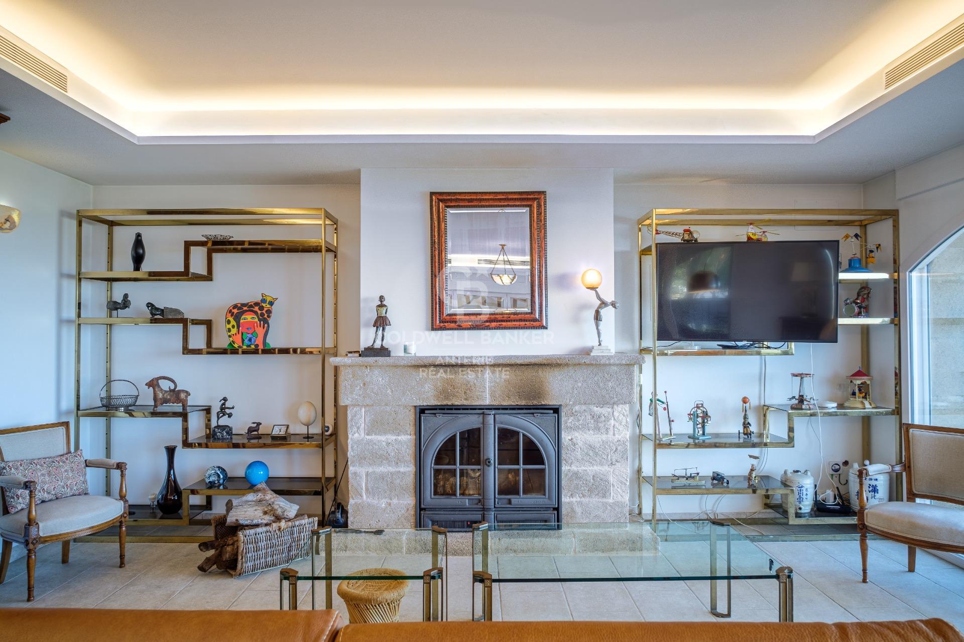 Magnífica Villa con Vistas al mar en exclusiva zona de Jávea