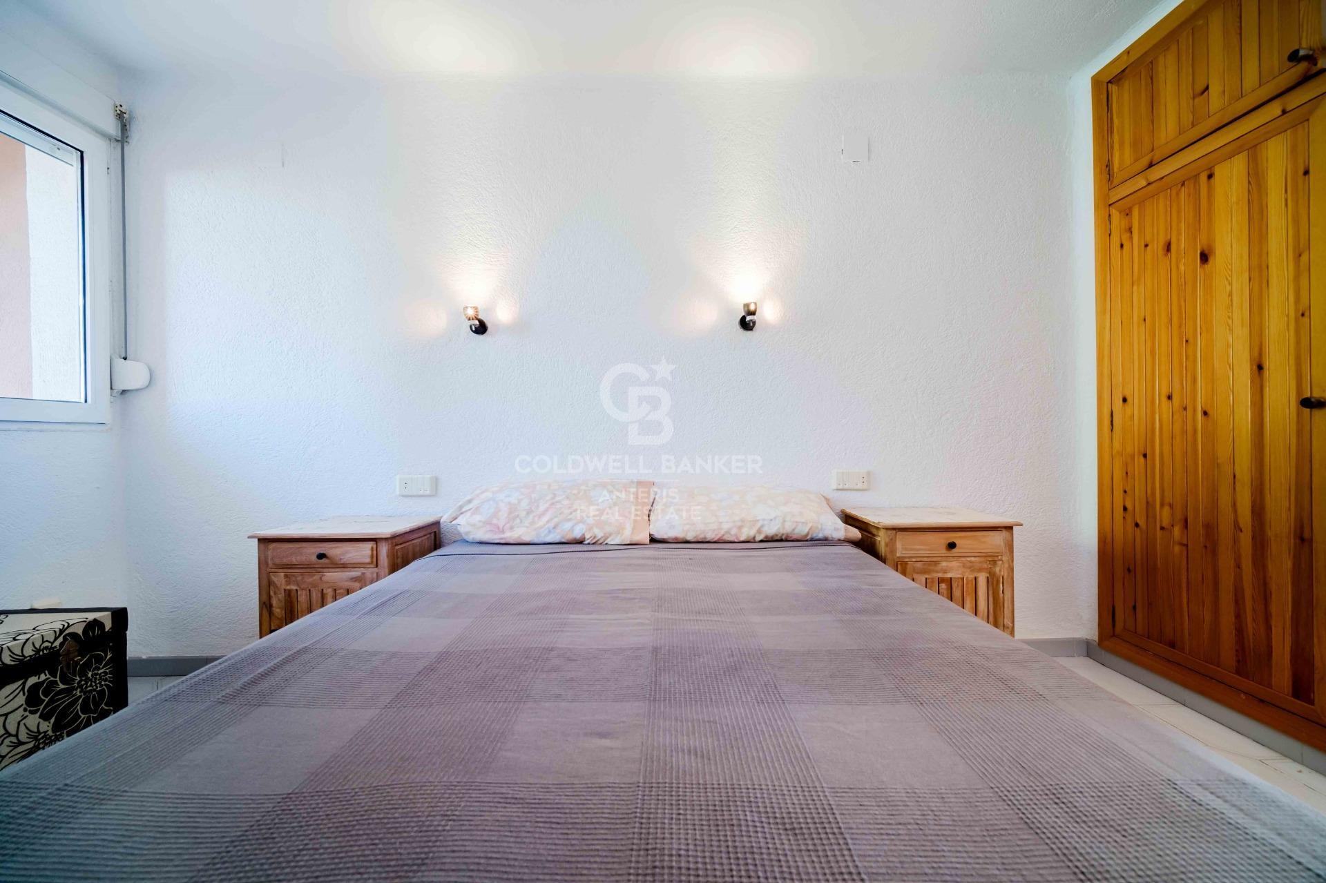 Unique opportunity in Jávea! Spectacular Apartment on the Frontline of the Sea